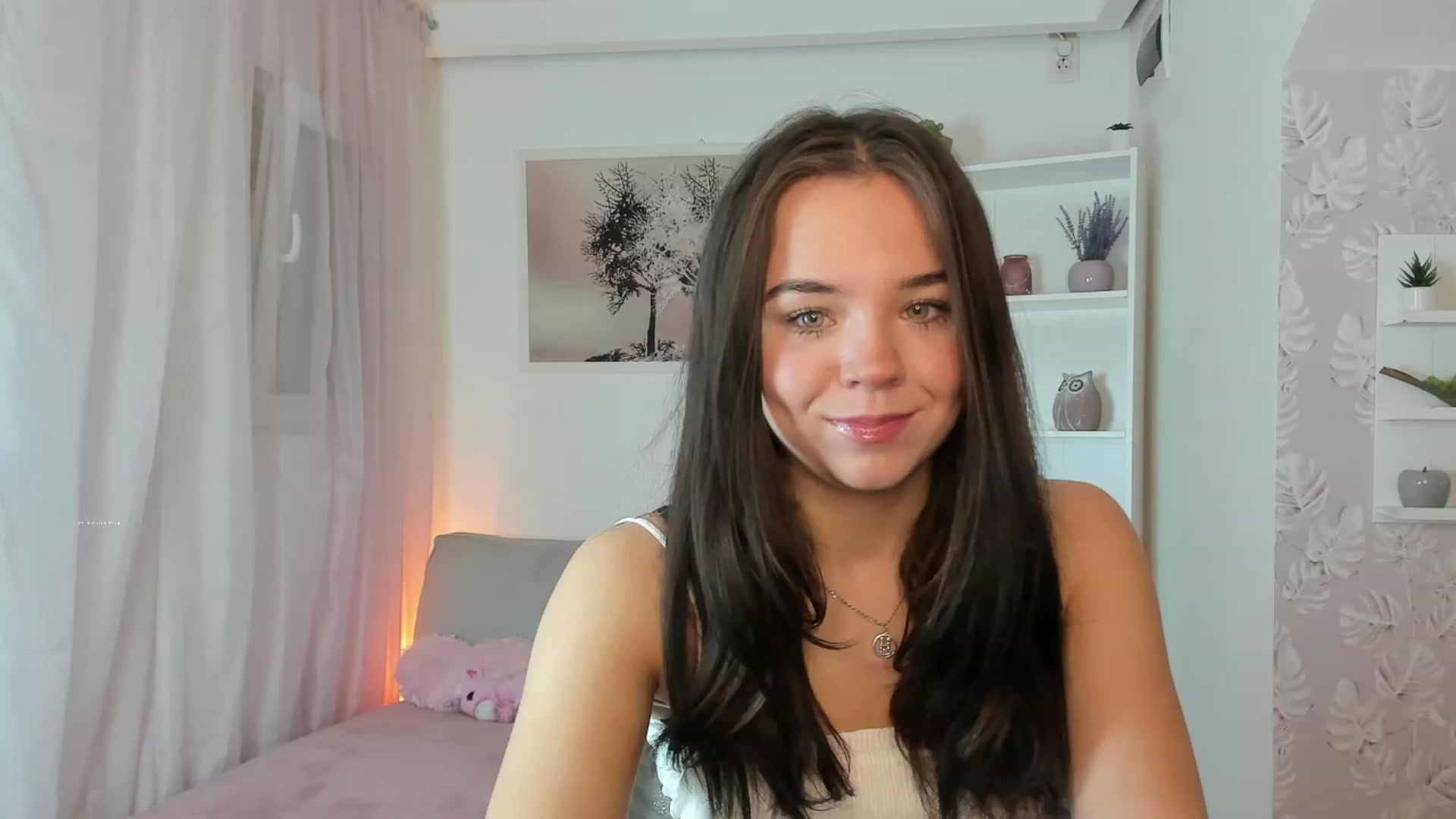 Gallery image thumbnail from Katie_Nice's myfreecams stream on, 01/25/2023, 20:41 image 1 of 20