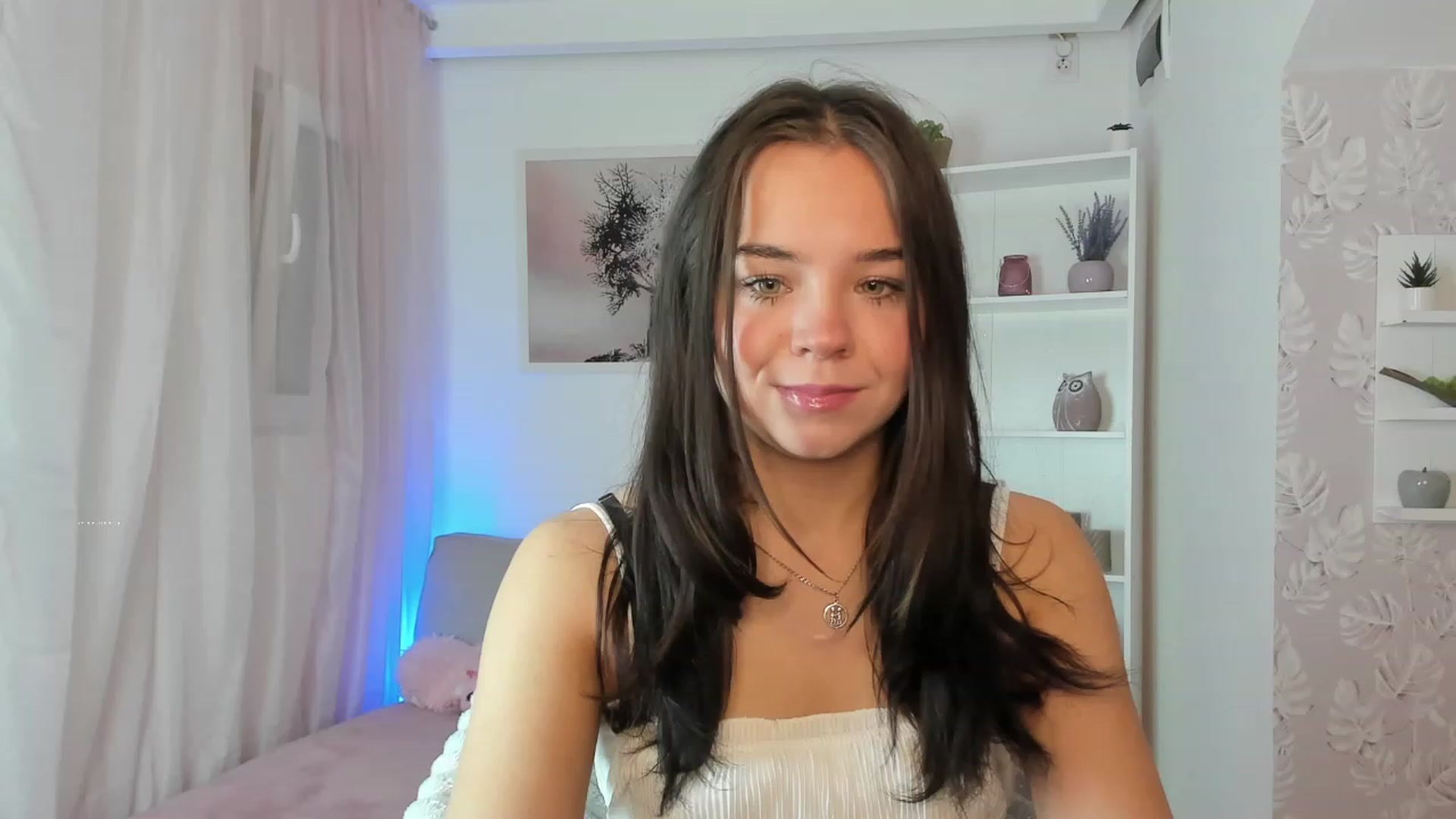 Gallery image thumbnail from Katie_Nice's myfreecams stream on, 01/25/2023, 20:41 image 6 of 20