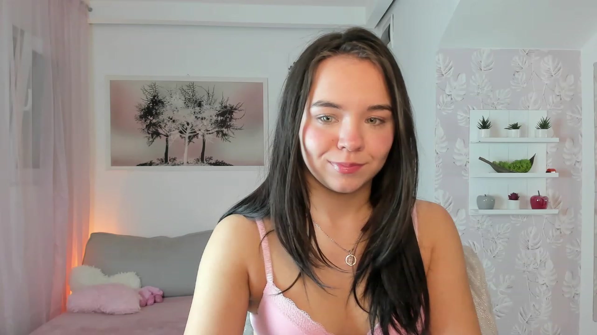 Gallery image thumbnail from Katie_Nice's myfreecams stream on, 02/12/2023, 20:15 image 8 of 20