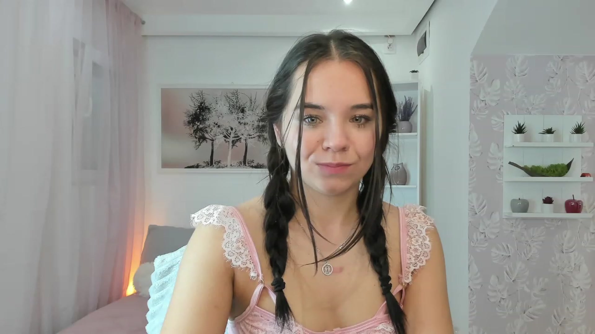 Gallery image thumbnail from Katie_Nice's myfreecams stream on, 02/15/2023, 21:15 image 17 of 20