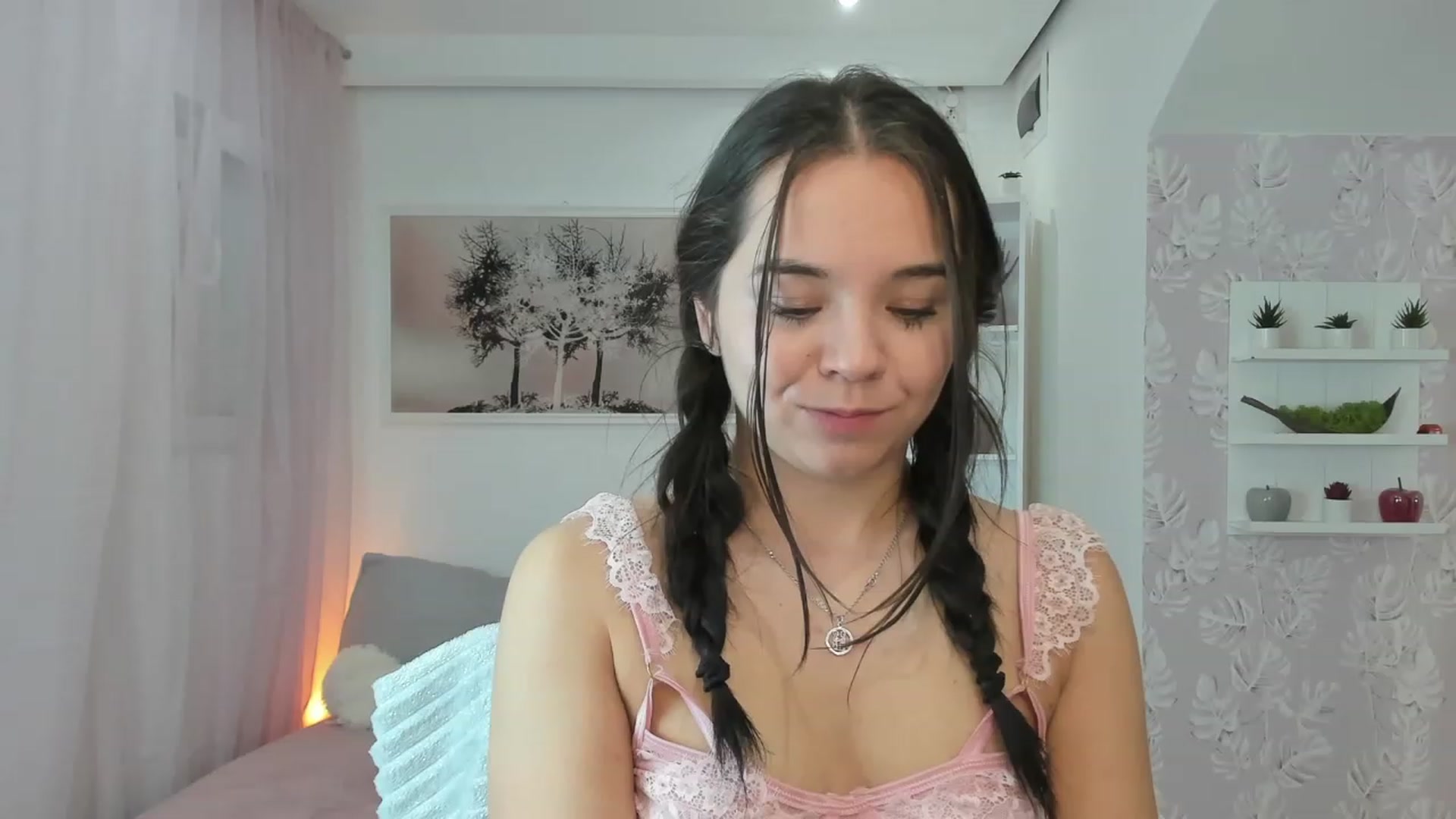 Gallery image thumbnail from Katie_Nice's myfreecams stream on, 02/15/2023, 21:47 image 17 of 20