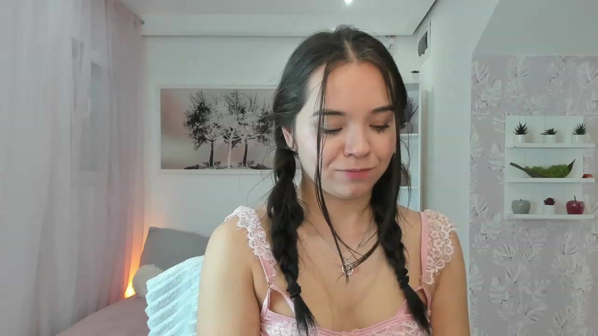 Gallery image thumbnail from Katie_Nice's myfreecams stream on, 02/15/2023, 21:47 image 19 of 20