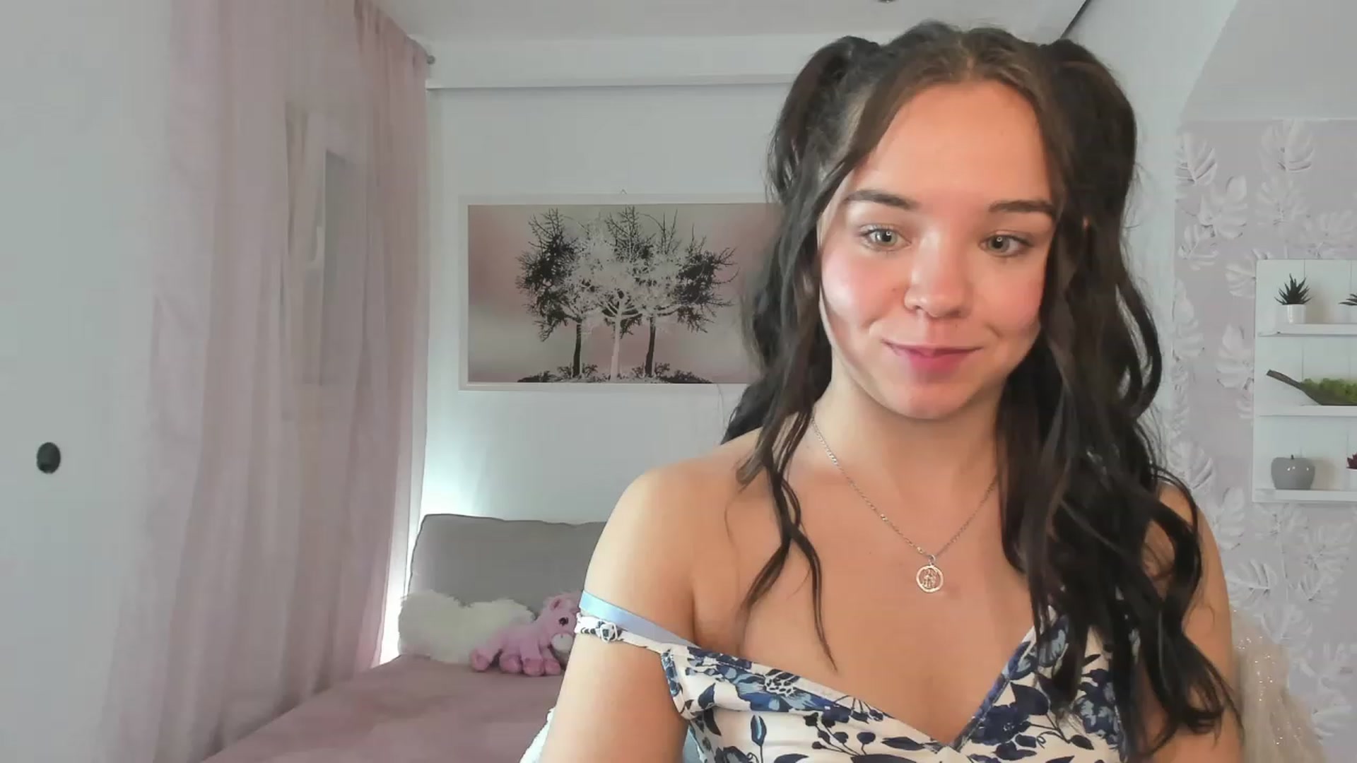 Gallery image thumbnail from Katie_Nice's myfreecams stream on, 02/22/2023, 21:28 image 5 of 20