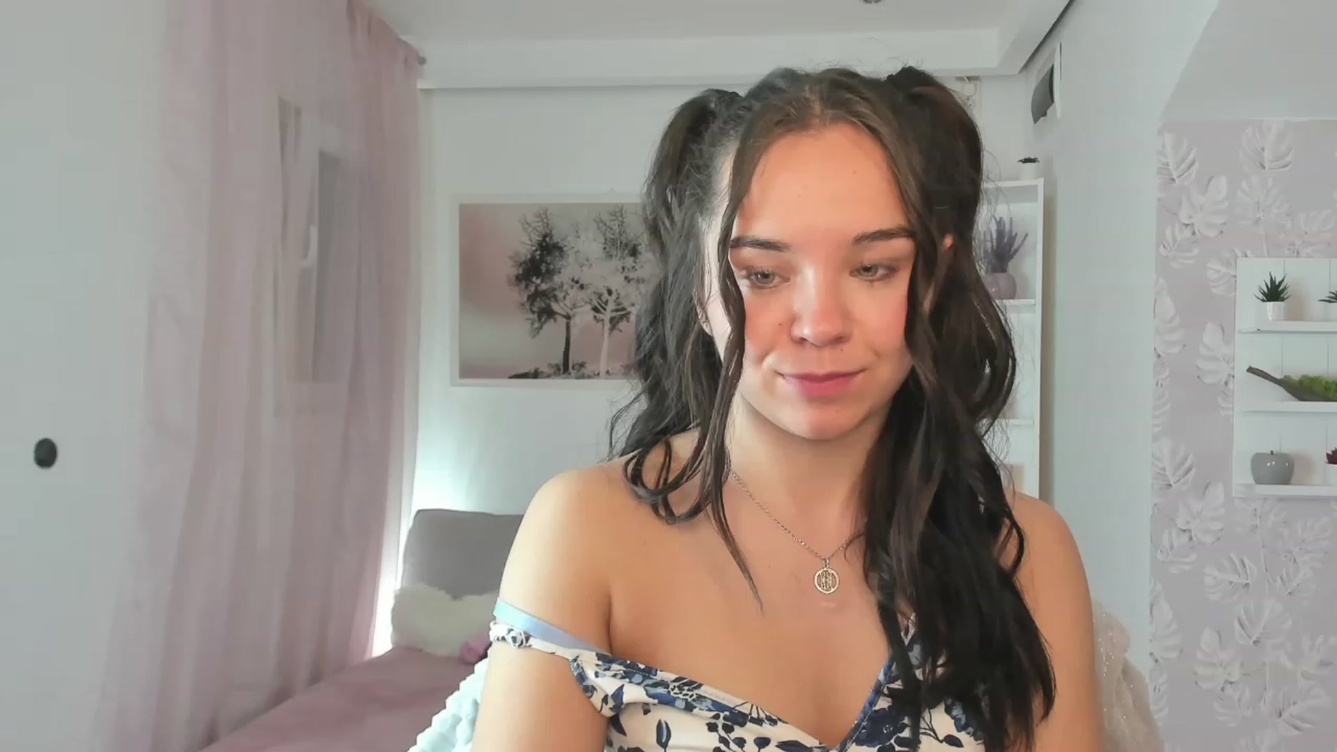 Gallery image thumbnail from Katie_Nice's myfreecams stream on, 02/22/2023, 21:28 image 10 of 20