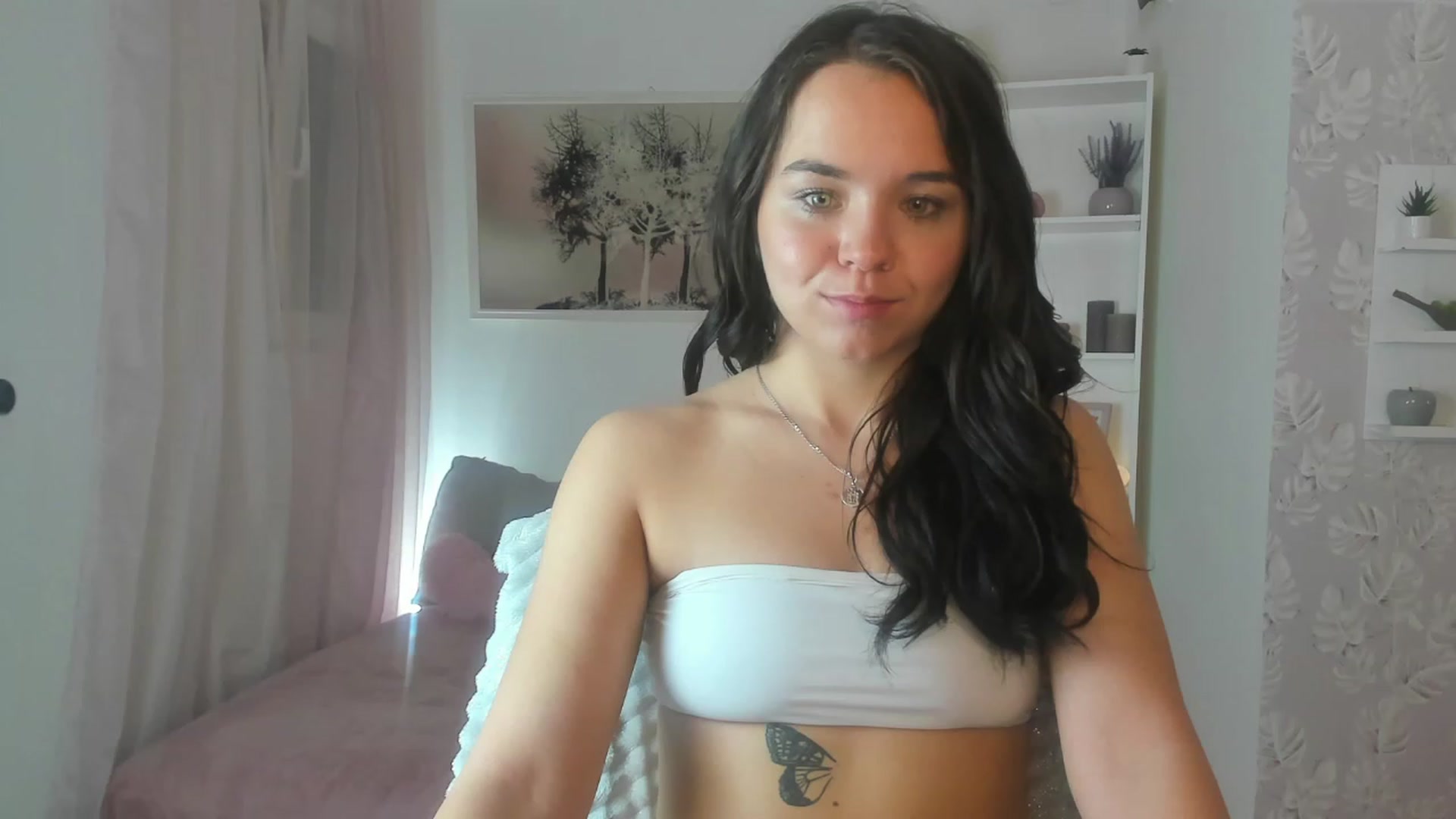 Gallery image thumbnail from Katie_Nice's myfreecams stream on, 03/03/2023, 24:32 image 16 of 20