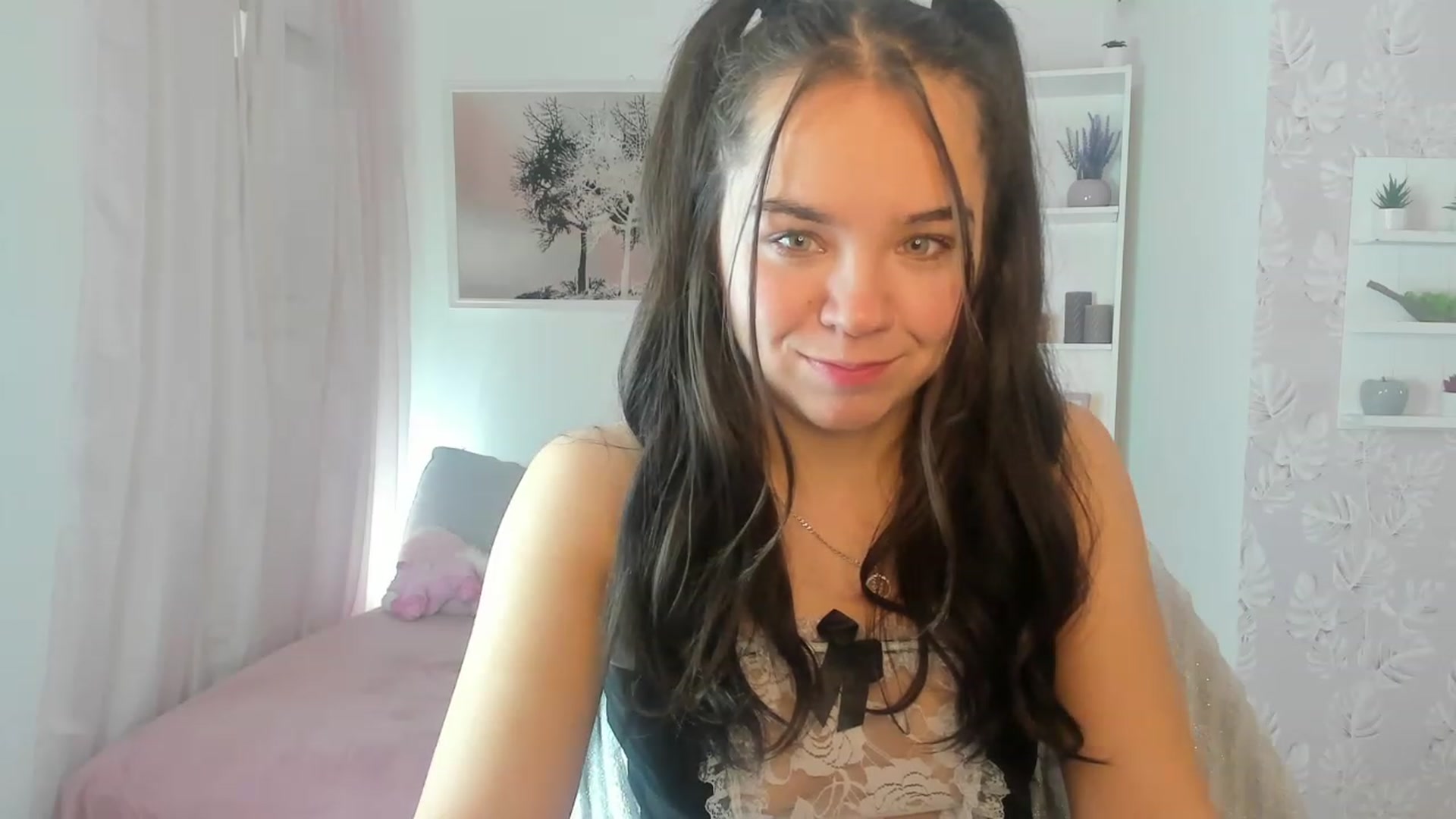 Gallery image thumbnail from Katie_Nice's myfreecams stream on, 03/05/2023, 21:14 image 20 of 20
