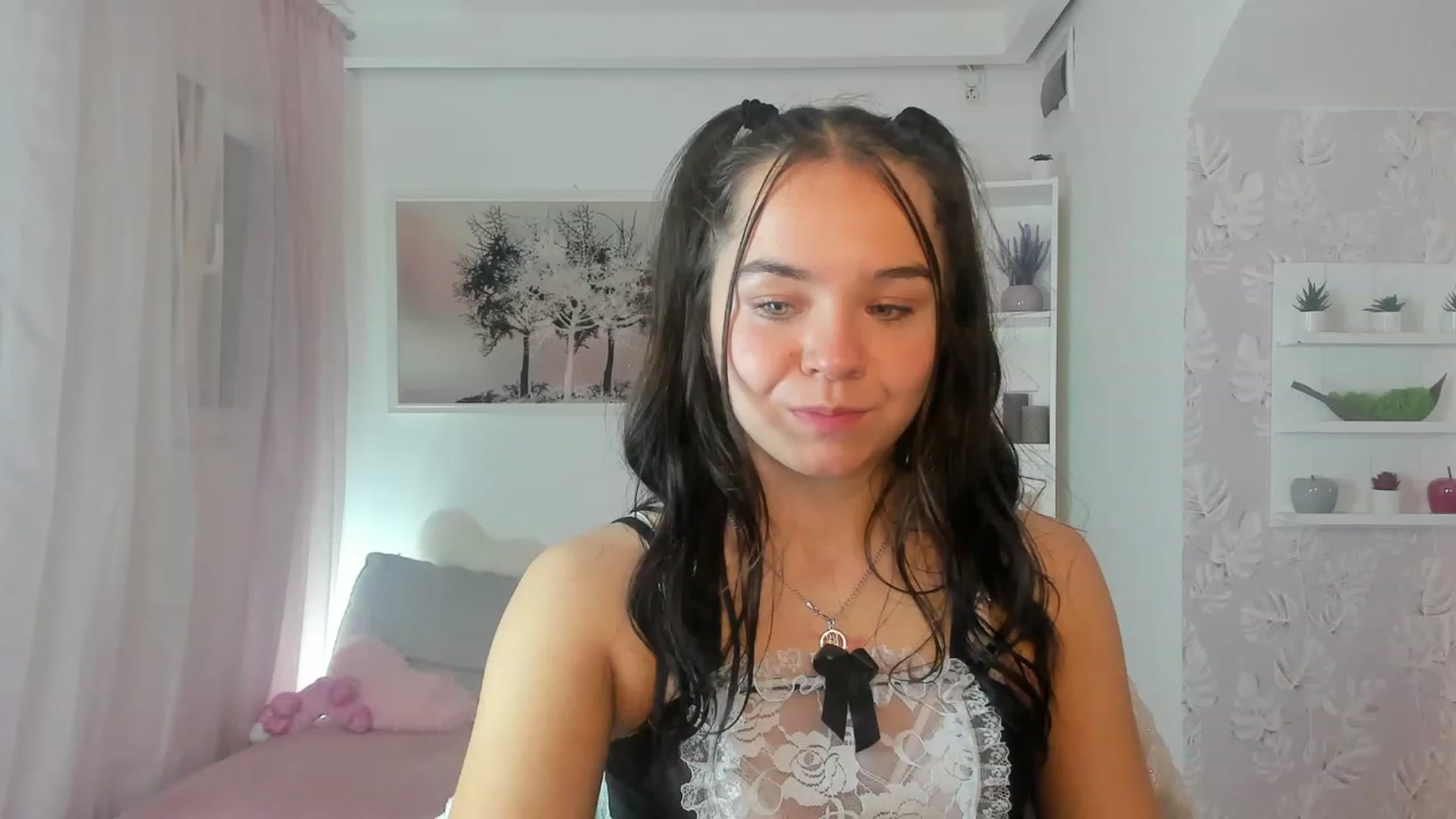 Gallery image thumbnail from Katie_Nice's myfreecams stream on, 03/06/2023, 24:32 image 6 of 20
