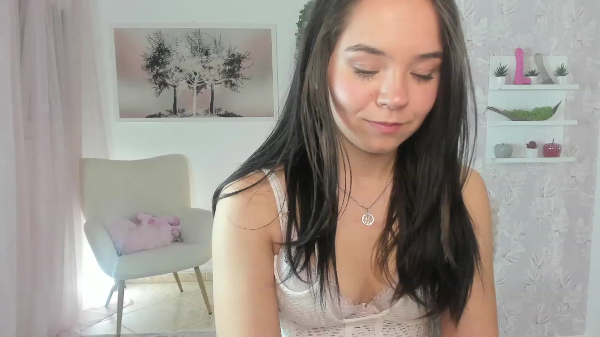 Gallery image thumbnail from Katie_Nice's myfreecams stream on, 03/21/2023, 22:00 image 14 of 20