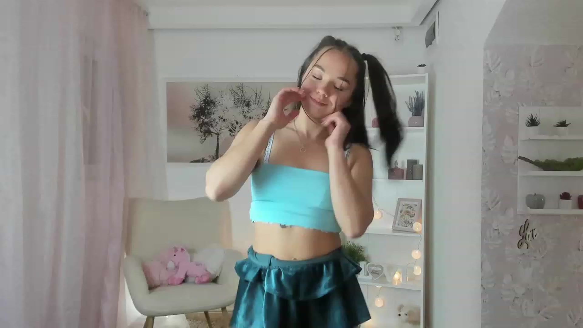 Gallery image thumbnail from Katie_Nice's myfreecams stream on, 04/25/2023, 21:33 image 6 of 20