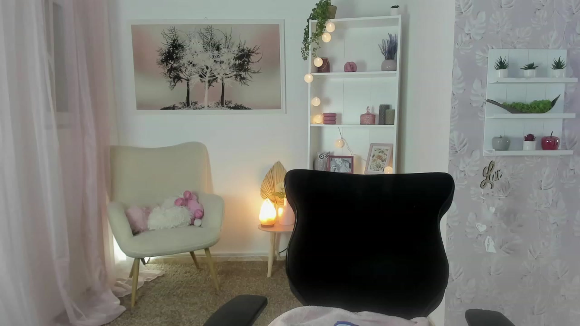 Gallery image thumbnail from Katie_Nice's myfreecams stream on, 05/11/2023, 21:21 image 19 of 20