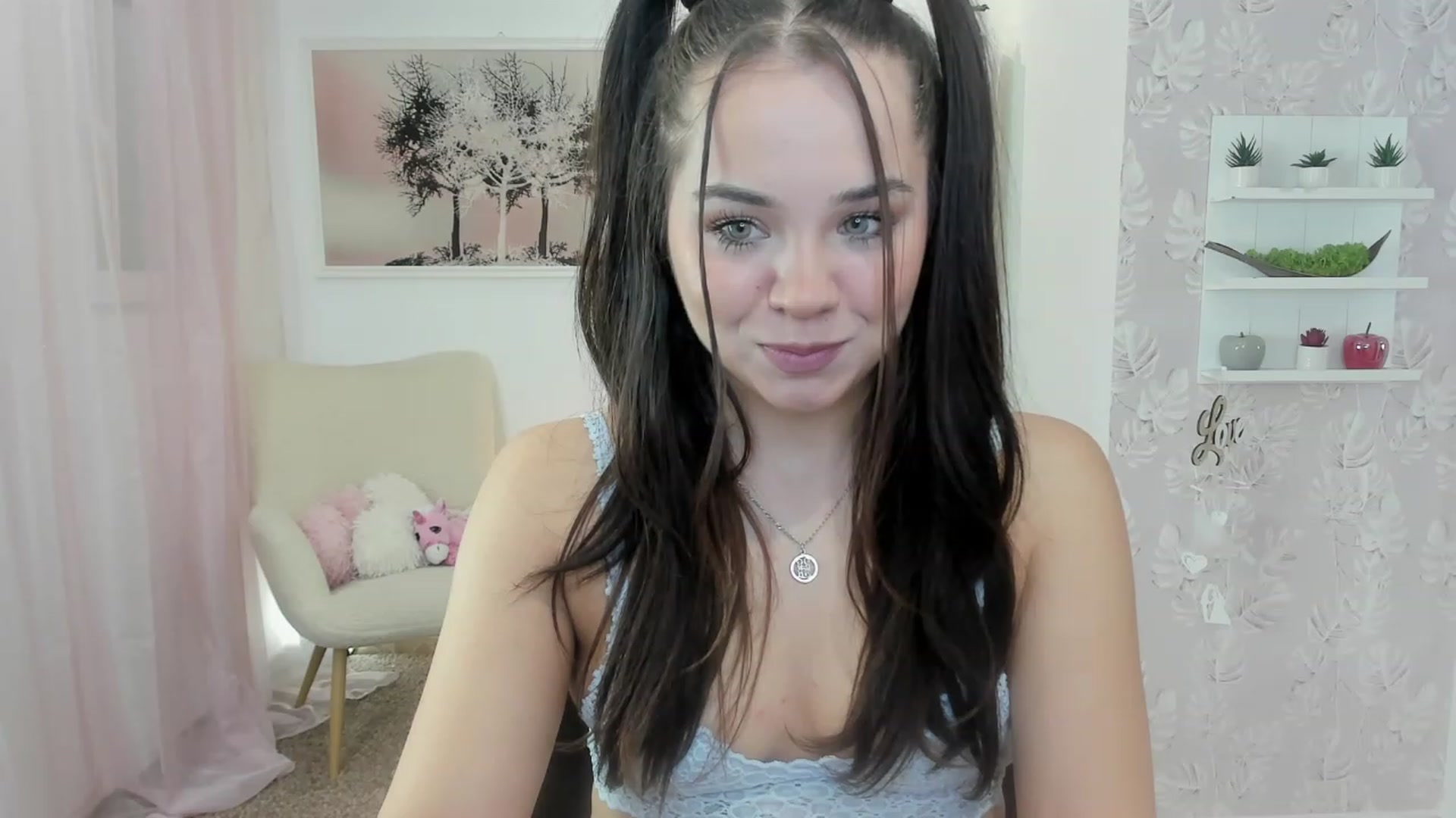 Gallery image thumbnail from Katie_Nice's myfreecams stream on, 05/12/2023, 20:44 image 17 of 20