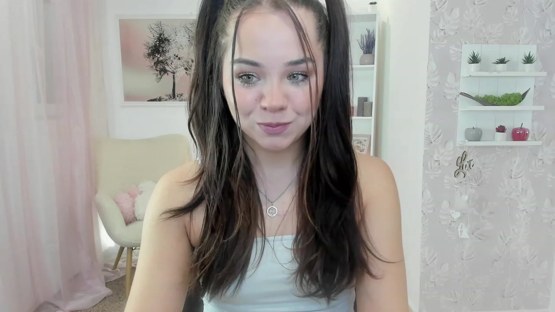 Gallery image thumbnail from Katie_Nice's myfreecams stream on, 05/12/2023, 20:44 image 8 of 20