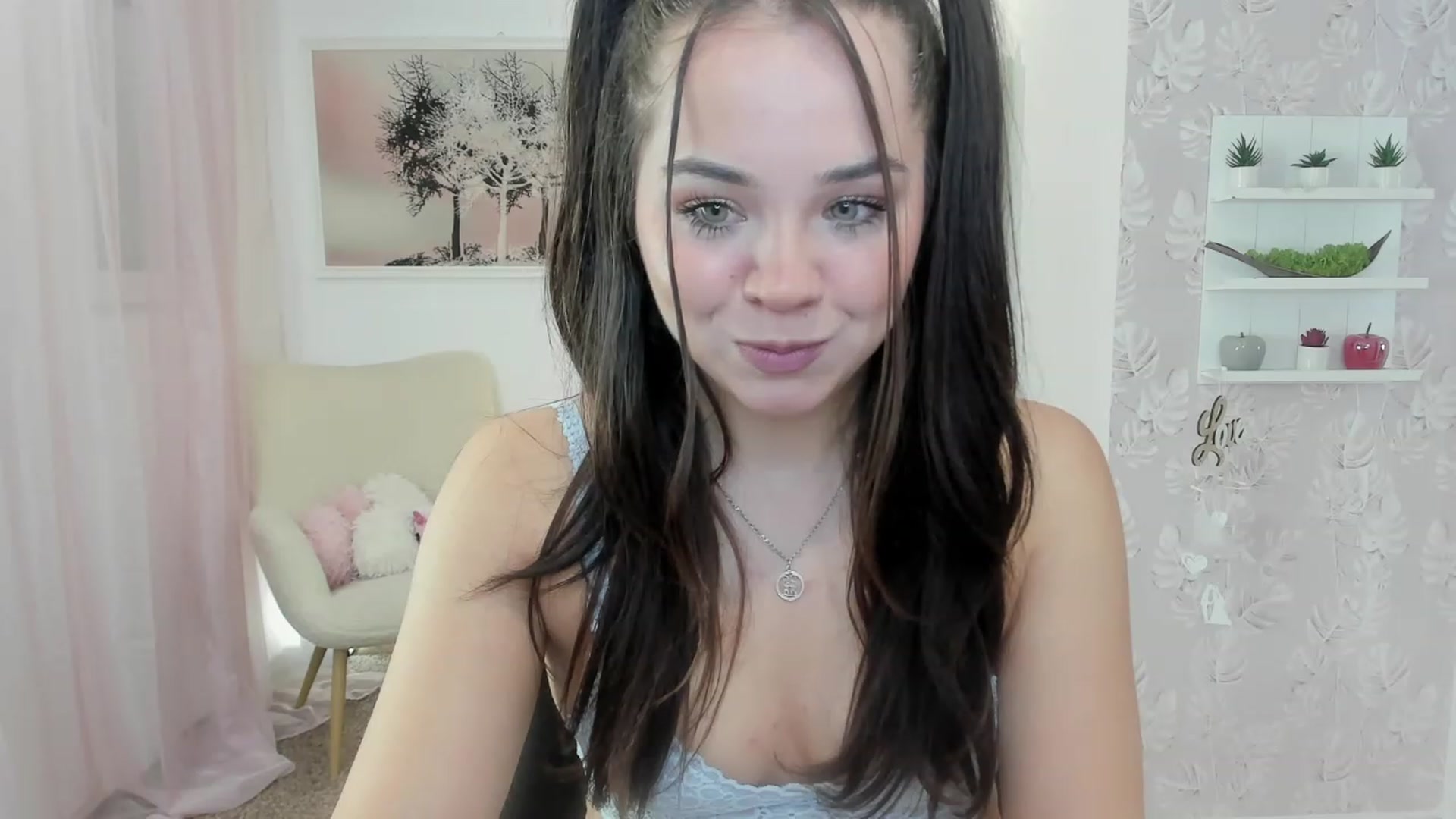 Gallery image thumbnail from Katie_Nice's myfreecams stream on, 05/12/2023, 20:44 image 13 of 20