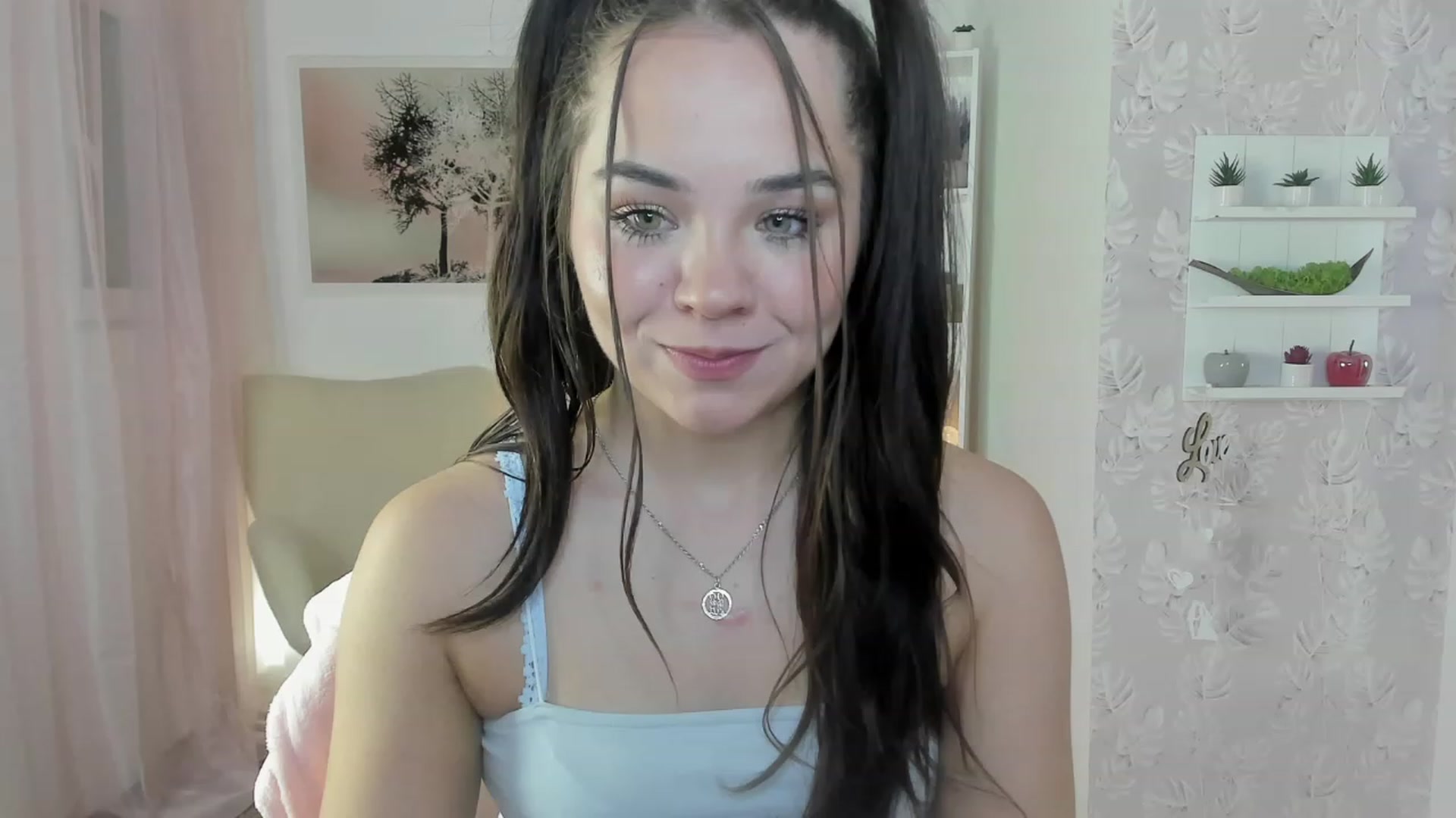 Gallery image thumbnail from Katie_Nice's myfreecams stream on, 05/12/2023, 23:28 image 8 of 20