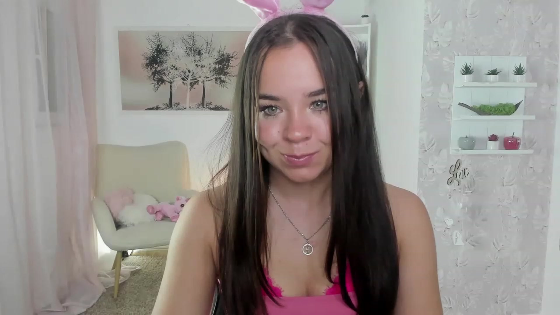Gallery image thumbnail from Katie_Nice's myfreecams stream on, 05/31/2023, 20:23 image 16 of 20