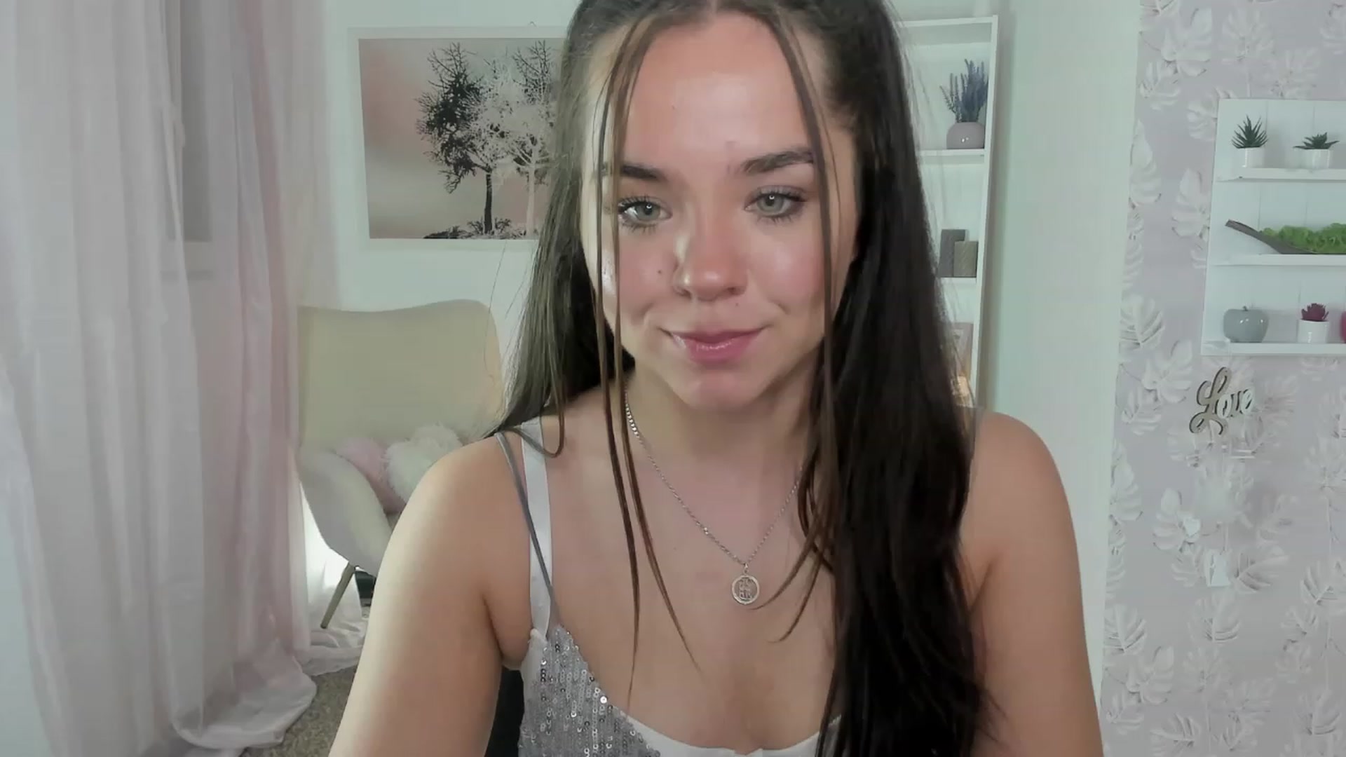 Gallery image thumbnail from Katie_Nice's myfreecams stream on, 06/04/2023, 20:05 image 9 of 20