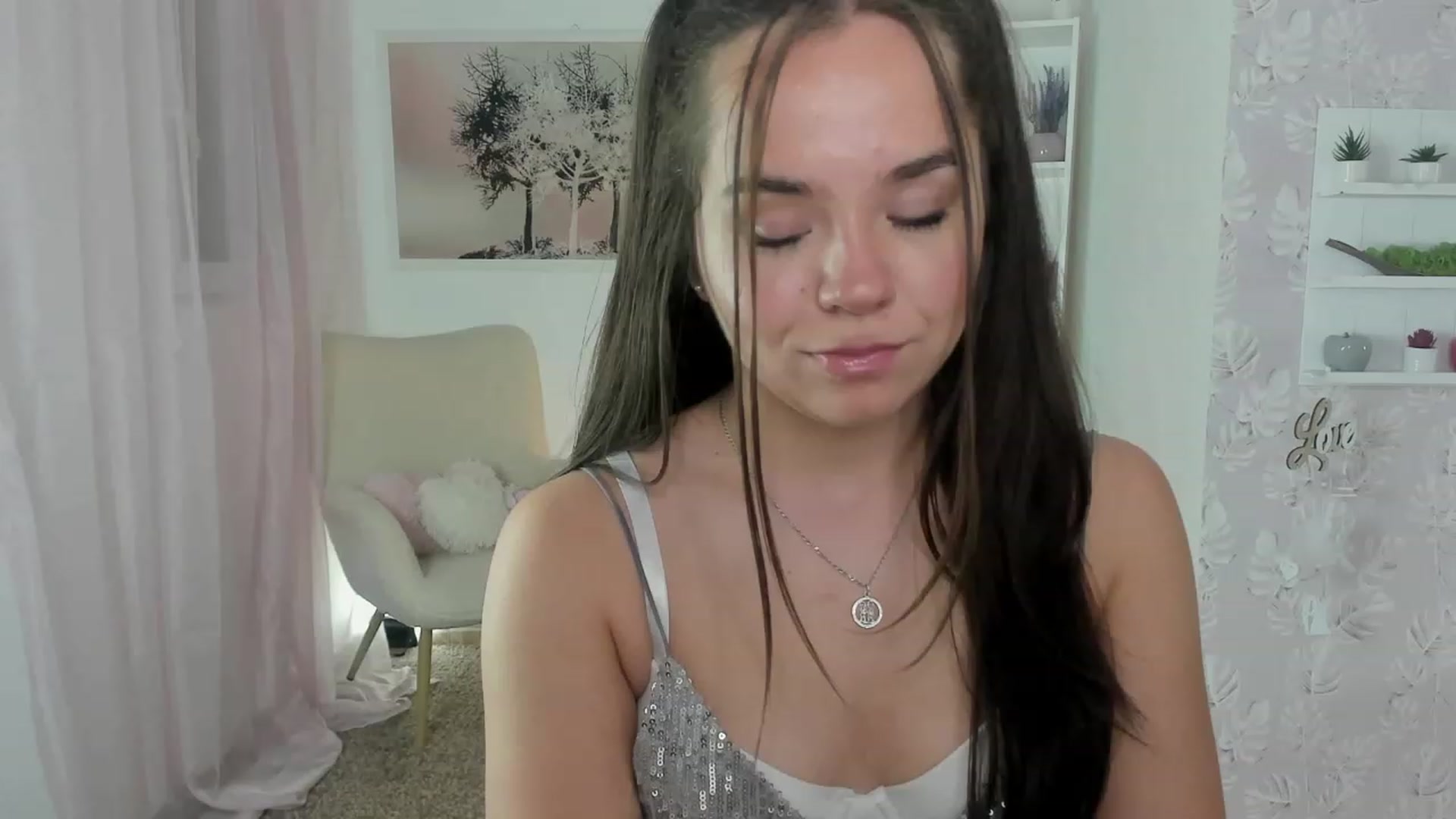 Gallery image thumbnail from Katie_Nice's myfreecams stream on, 06/04/2023, 20:05 image 8 of 20