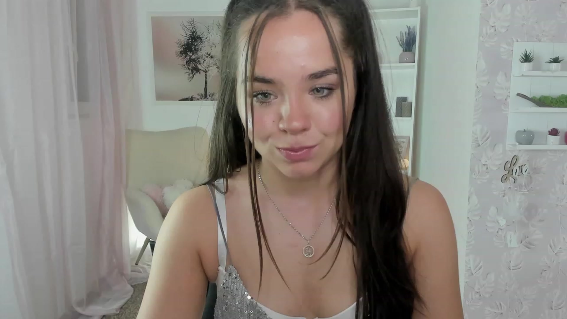 Gallery image thumbnail from Katie_Nice's myfreecams stream on, 06/04/2023, 20:05 image 6 of 20