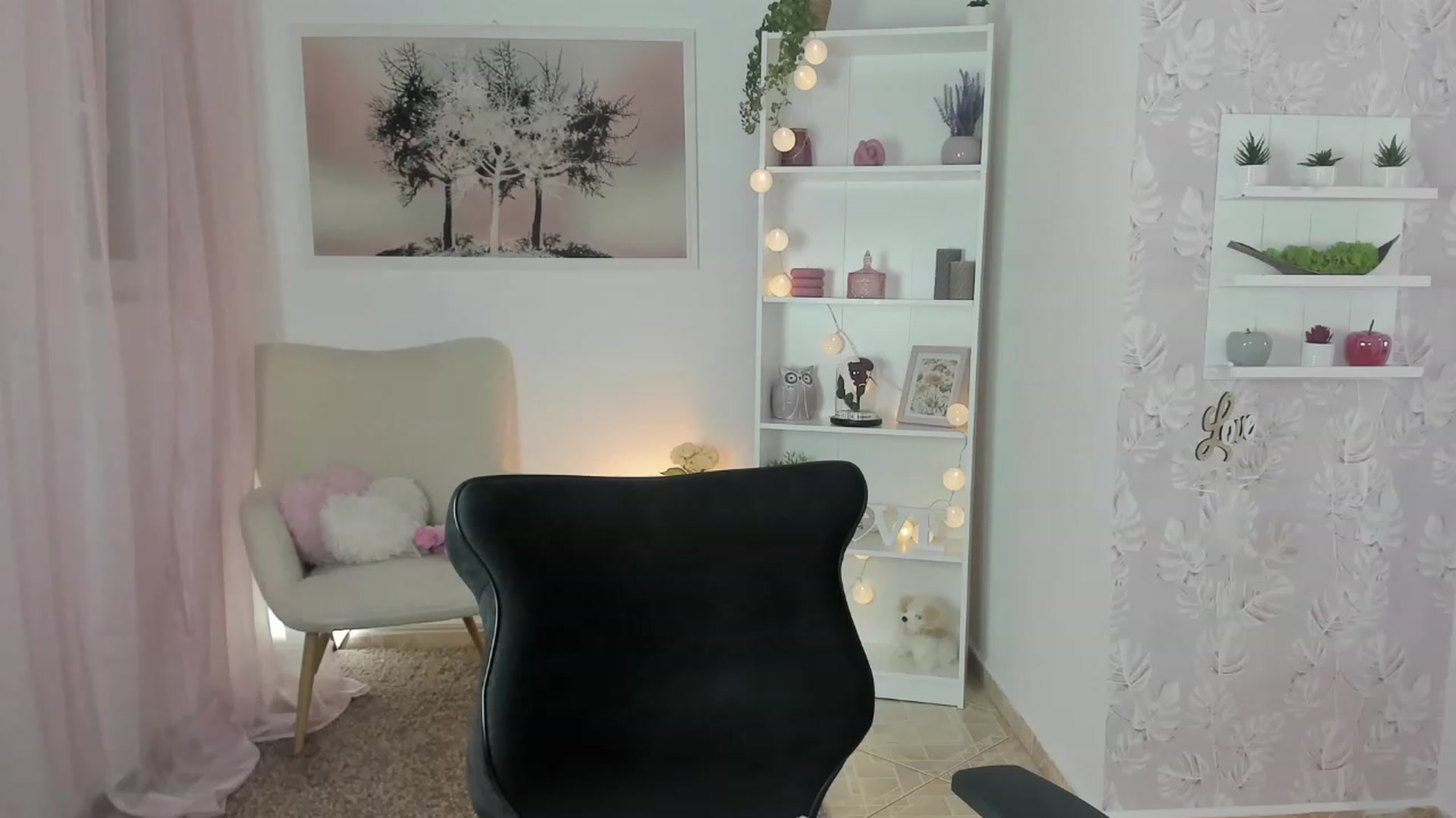 Gallery image thumbnail from Katie_Nice's myfreecams stream on, 06/07/2023, 23:40 image 1 of 20