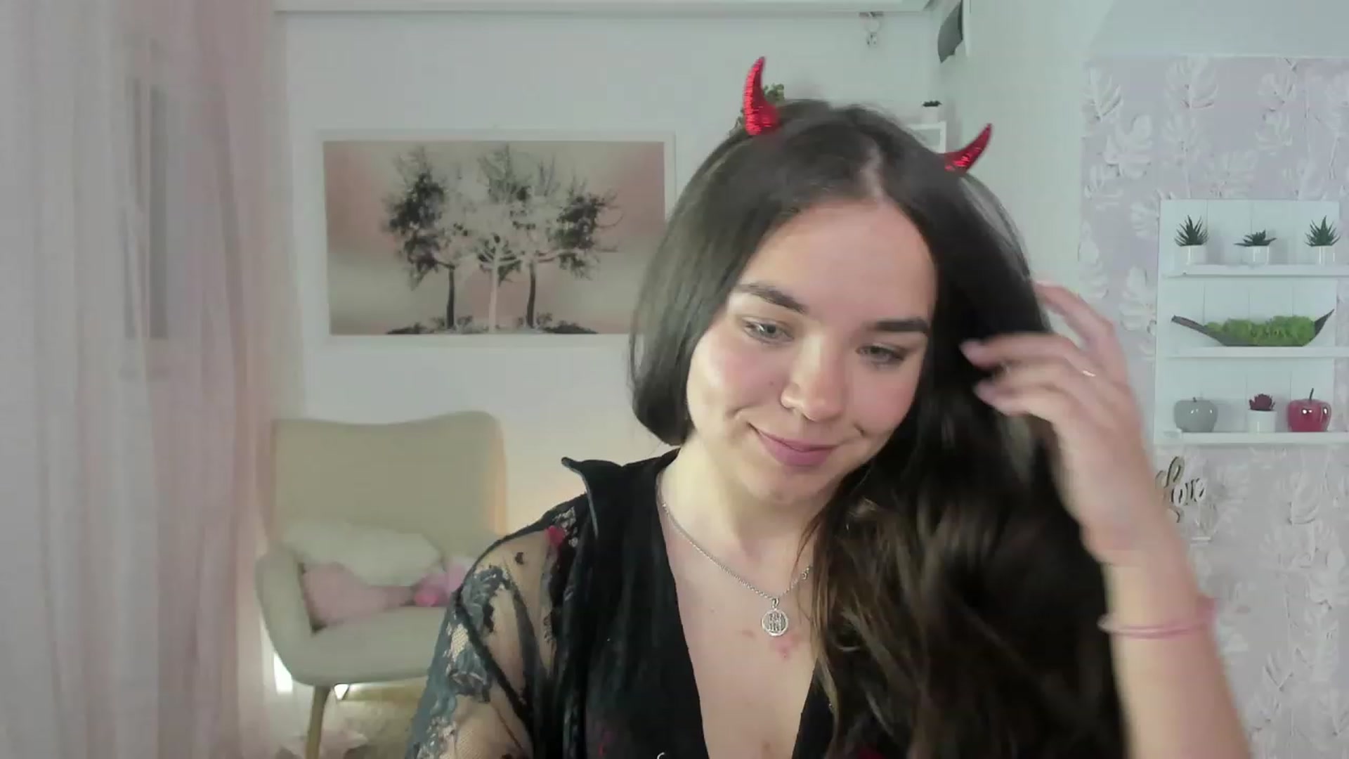 Gallery image thumbnail from Katie_Nice's myfreecams stream on, 06/08/2023, 21:00 image 5 of 20