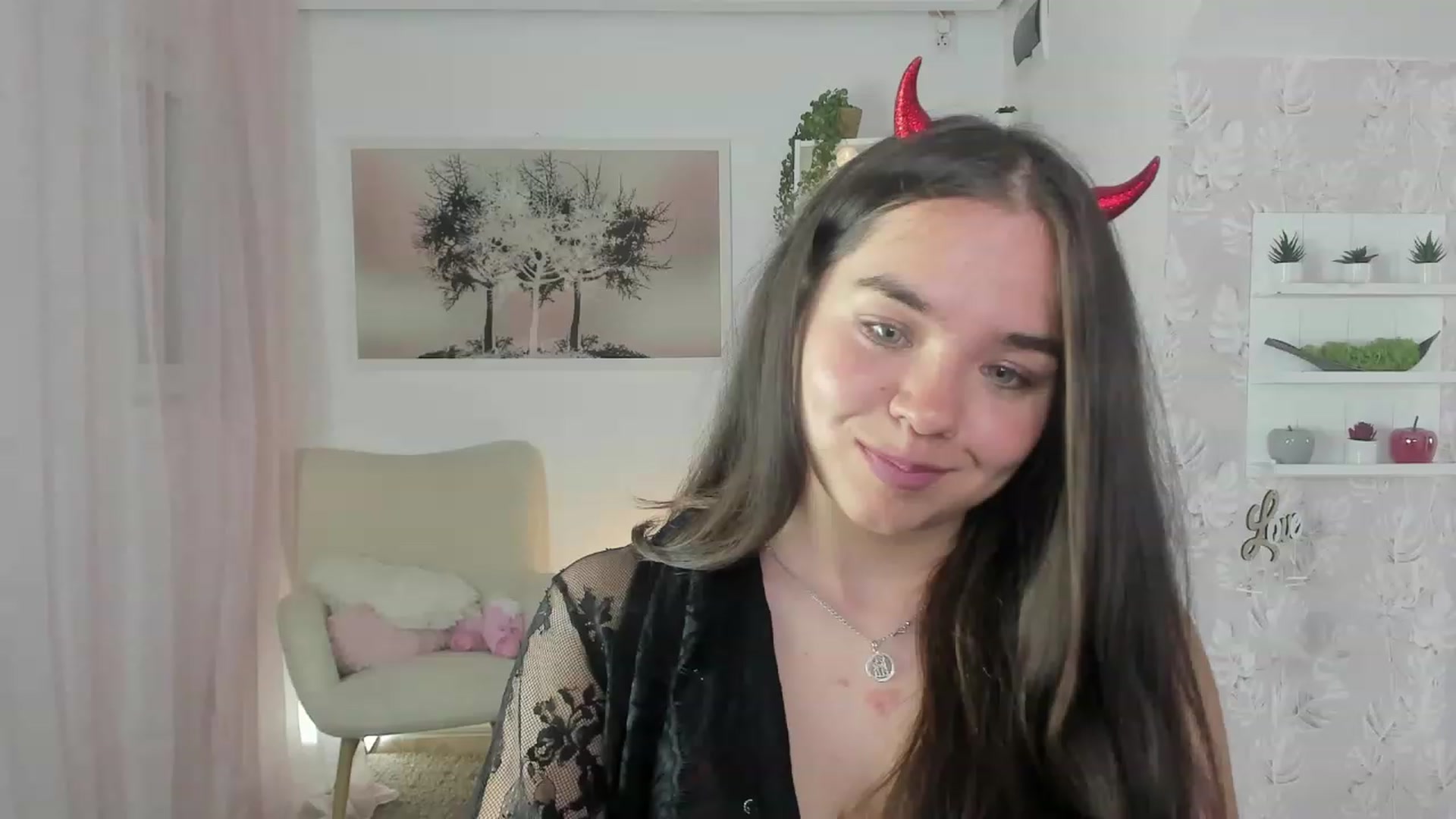 Gallery image thumbnail from Katie_Nice's myfreecams stream on, 06/08/2023, 21:00 image 9 of 20