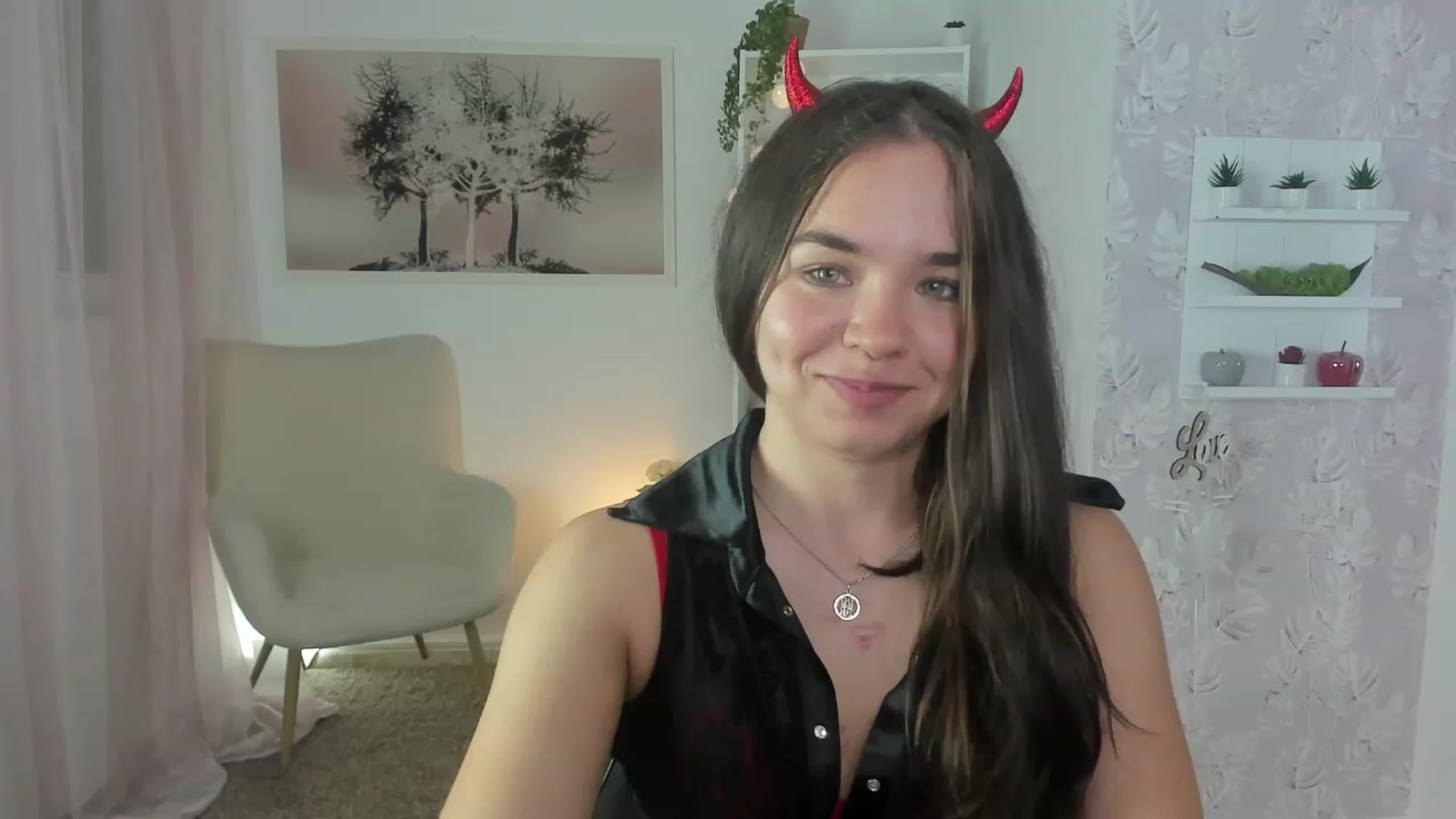 Gallery image thumbnail from Katie_Nice's myfreecams stream on, 06/08/2023, 23:44 image 2 of 20