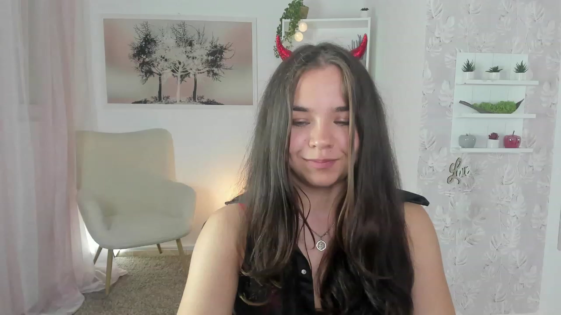 Gallery image thumbnail from Katie_Nice's myfreecams stream on, 06/08/2023, 23:44 image 9 of 20