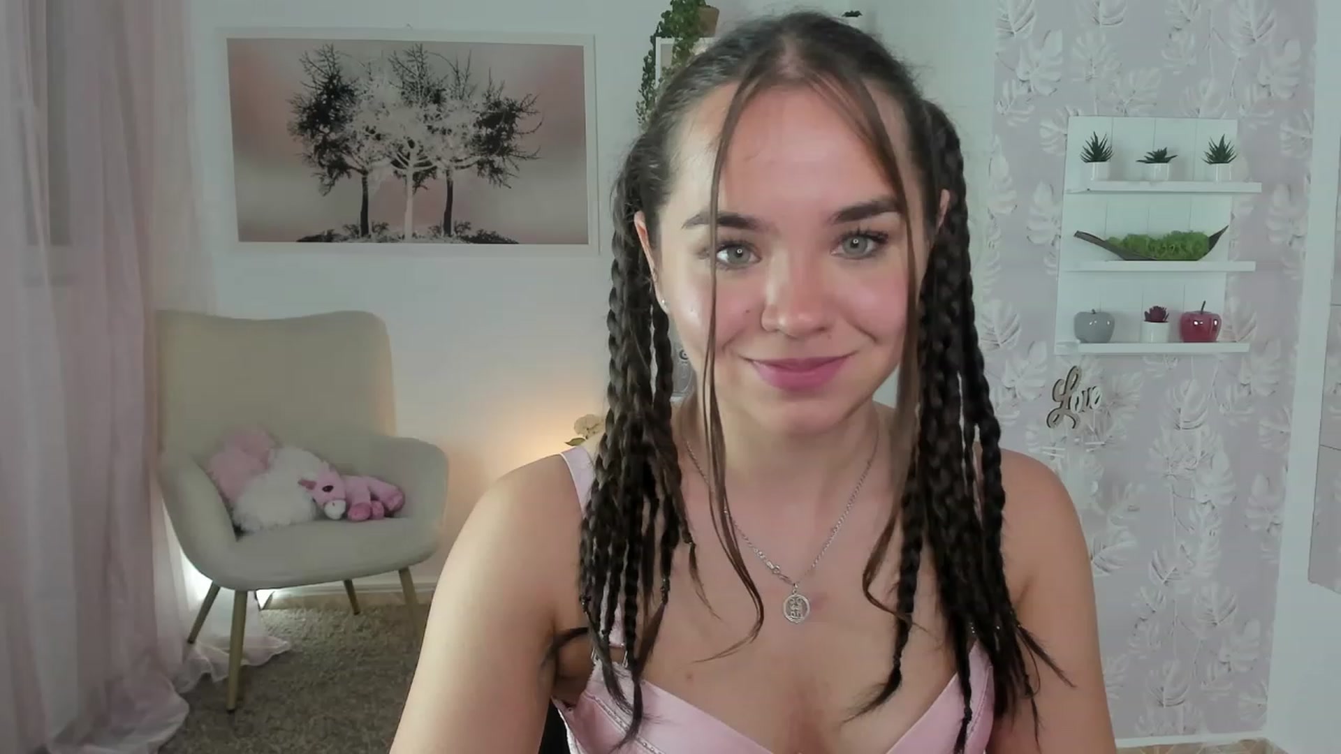 Gallery image thumbnail from Katie_Nice's myfreecams stream on, 06/10/2023, 23:43 image 1 of 20
