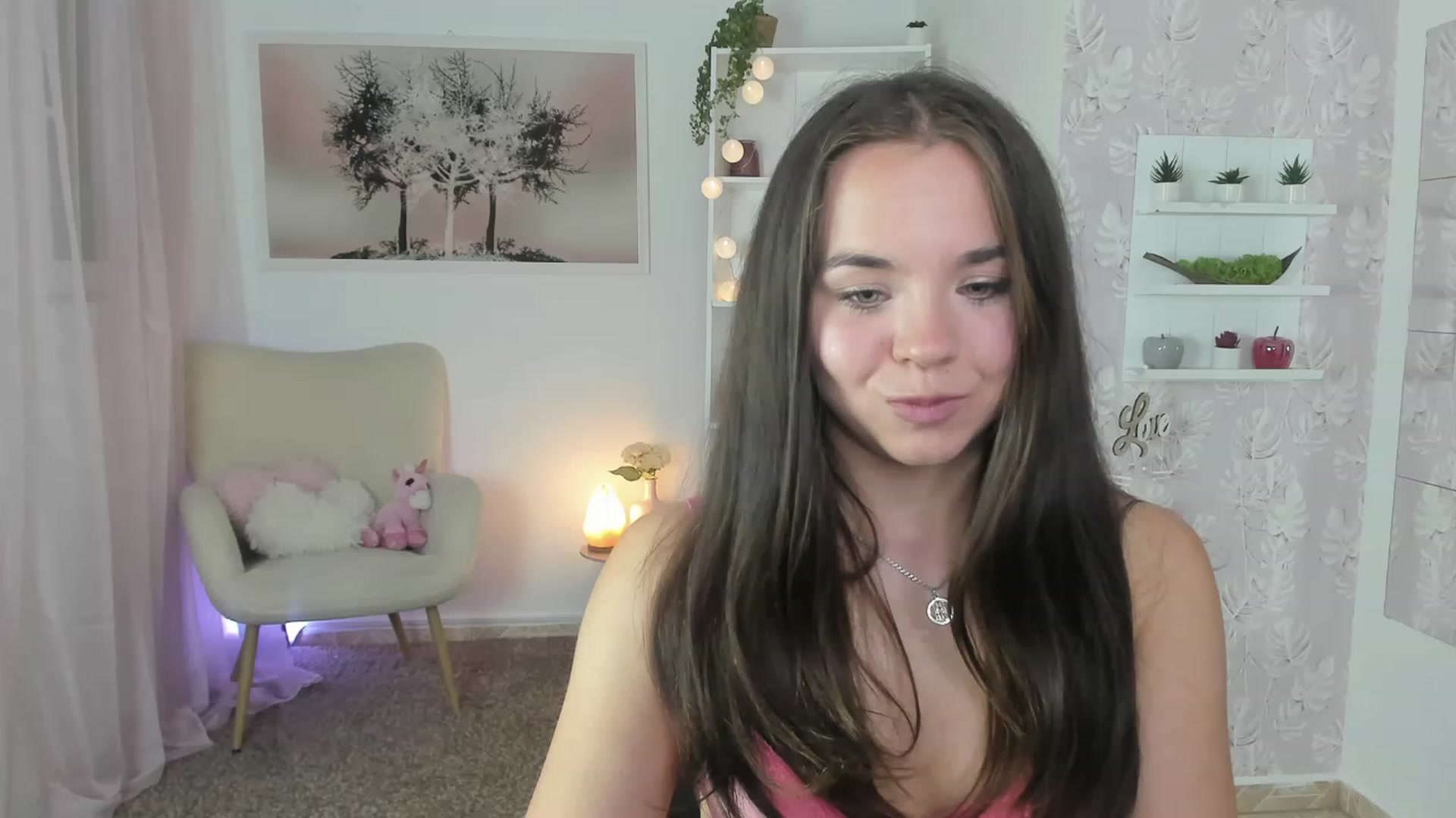 Gallery image thumbnail from Katie_Nice's myfreecams stream on, 06/18/2023, 20:00 image 15 of 20
