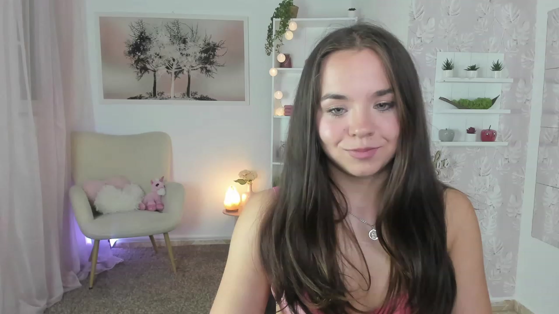 Gallery image thumbnail from Katie_Nice's myfreecams stream on, 06/18/2023, 20:00 image 11 of 20
