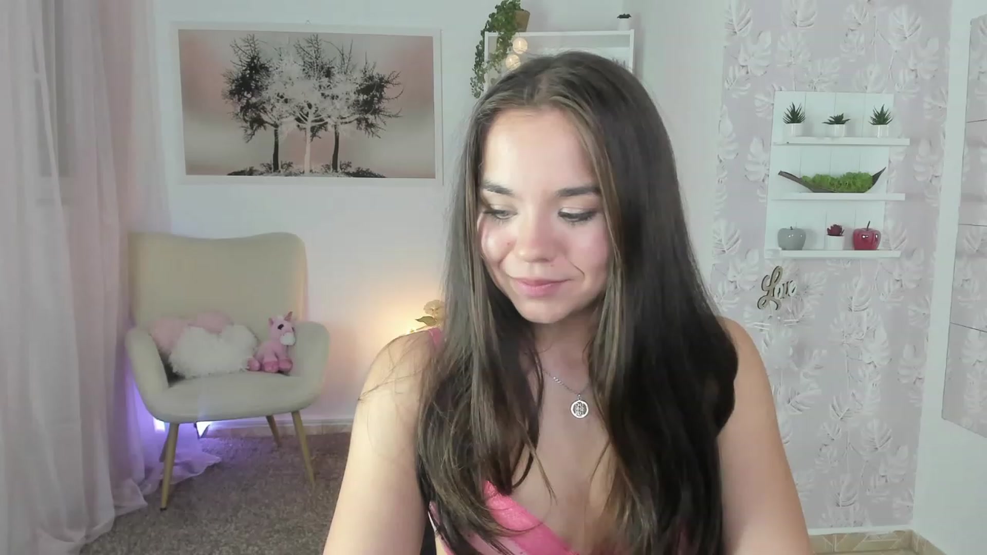 Gallery image thumbnail from Katie_Nice's myfreecams stream on, 06/18/2023, 21:04 image 1 of 20