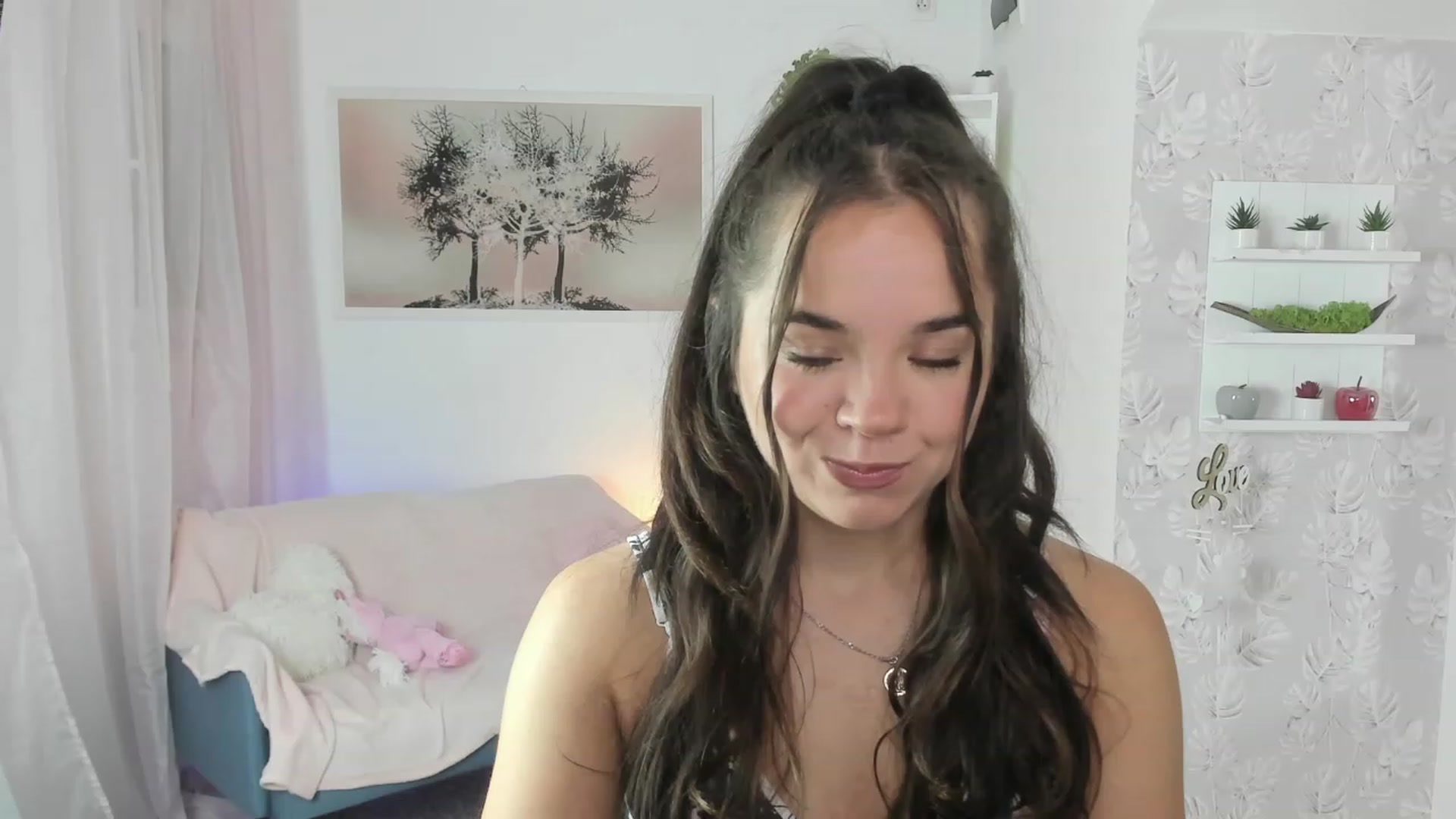 Gallery image thumbnail from Katie_Nice's myfreecams stream on, 06/21/2023, 19:56 image 13 of 20
