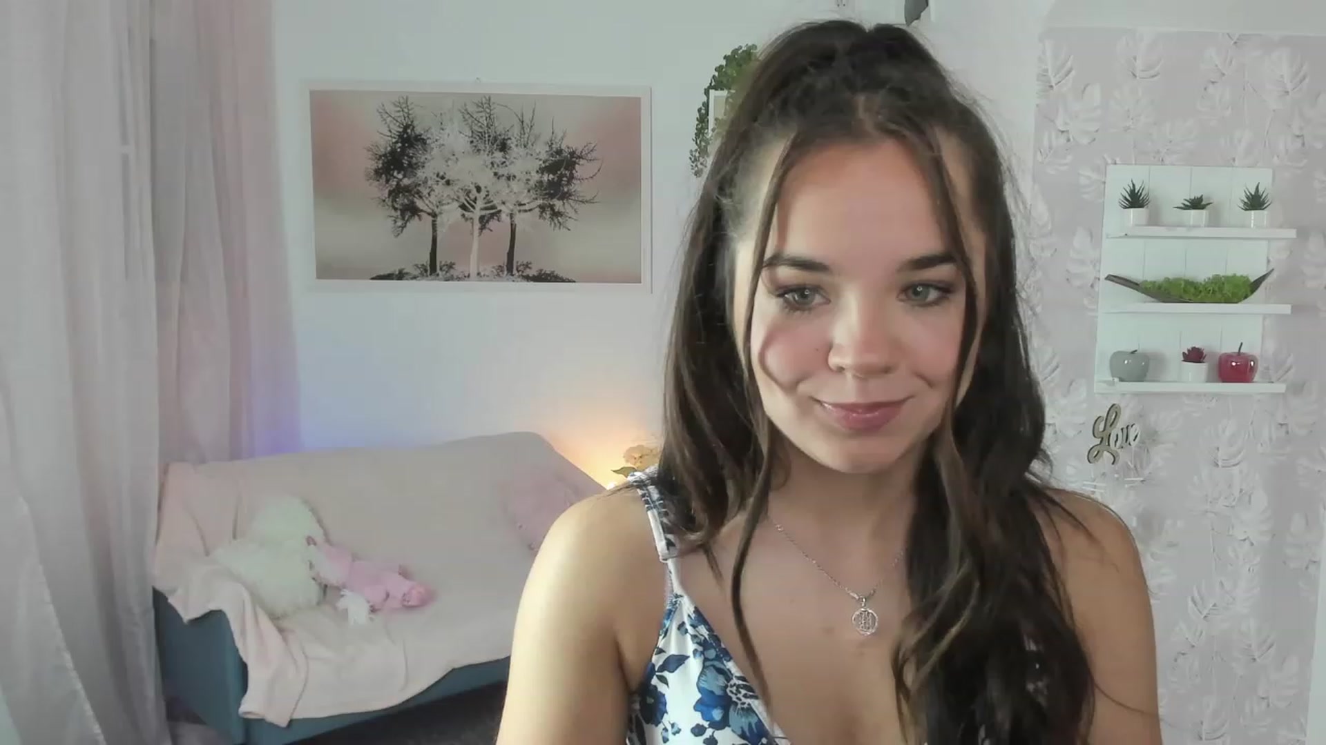 Gallery image thumbnail from Katie_Nice's myfreecams stream on, 06/21/2023, 19:56 image 2 of 20