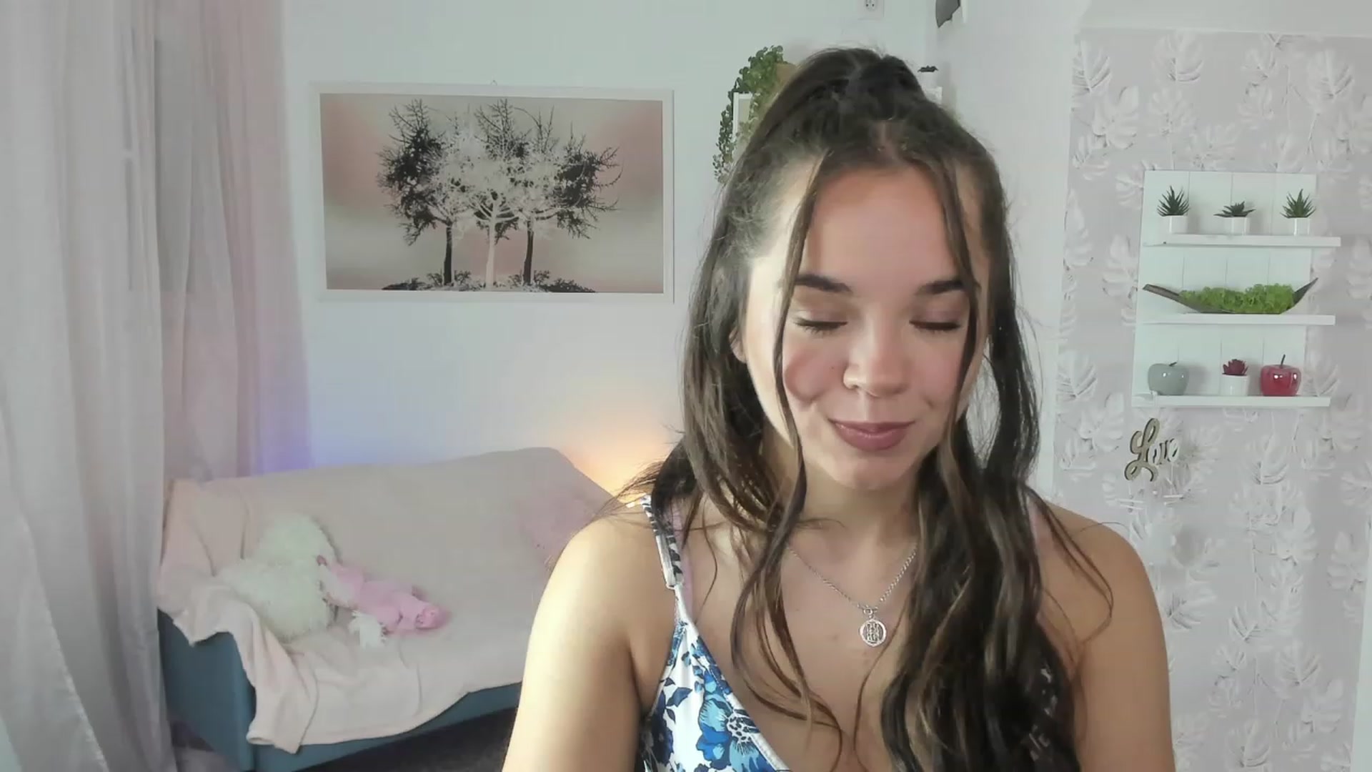 Gallery image thumbnail from Katie_Nice's myfreecams stream on, 06/21/2023, 19:56 image 5 of 20