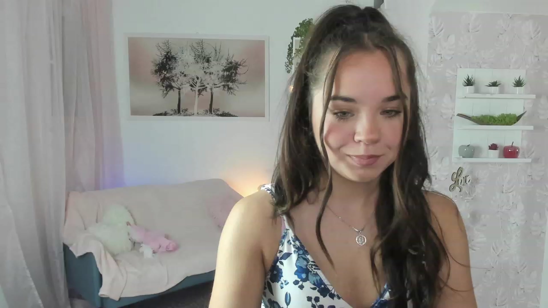 Gallery image thumbnail from Katie_Nice's myfreecams stream on, 06/21/2023, 19:56 image 1 of 20
