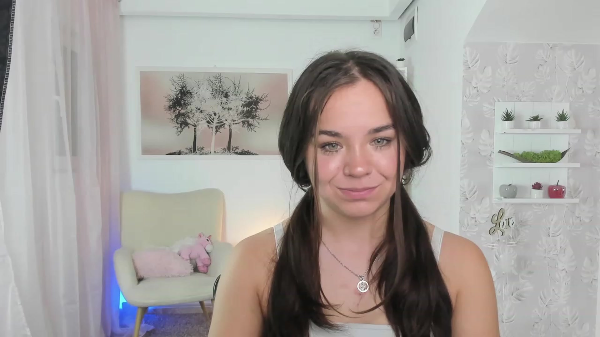 Gallery image thumbnail from Katie_Nice's myfreecams stream on, 06/22/2023, 20:18 image 9 of 20