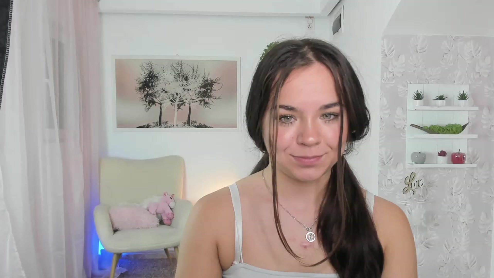 Gallery image thumbnail from Katie_Nice's myfreecams stream on, 06/22/2023, 20:18 image 14 of 20