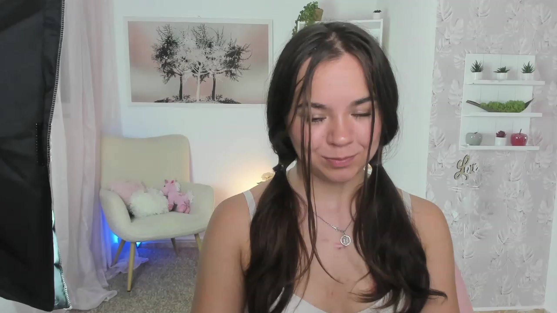 Gallery image thumbnail from Katie_Nice's myfreecams stream on, 06/22/2023, 22:49 image 11 of 20