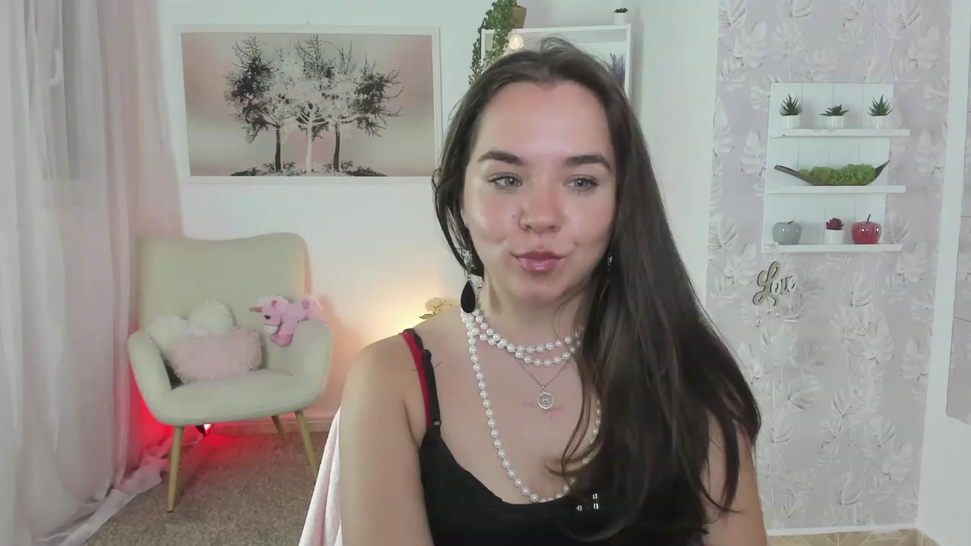 Gallery image thumbnail from Katie_Nice's myfreecams stream on, 07/05/2023, 22:46 image 5 of 20