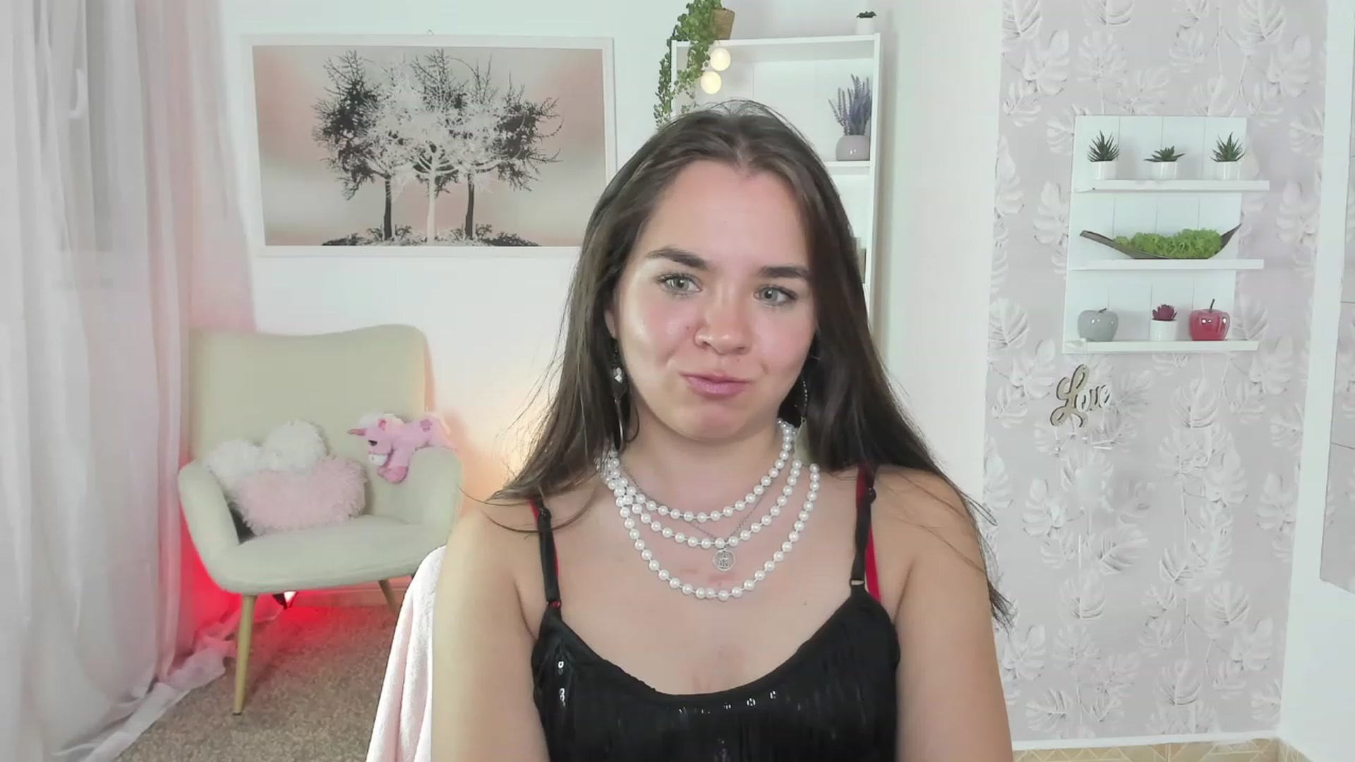 Gallery image thumbnail from Katie_Nice's myfreecams stream on, 07/05/2023, 22:46 image 14 of 20