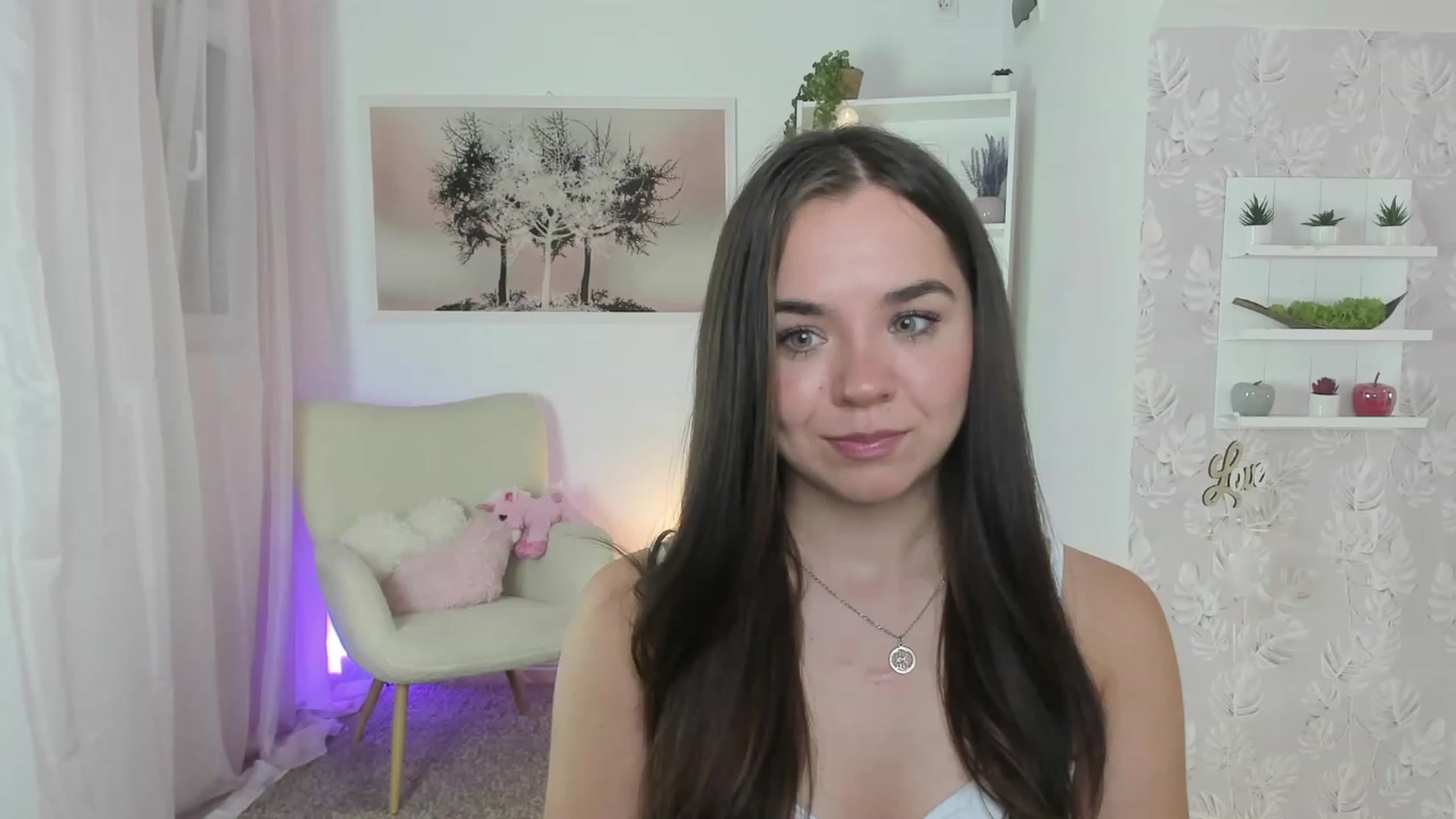 Gallery image thumbnail from Katie_Nice's myfreecams stream on, 07/06/2023, 19:31 image 16 of 20
