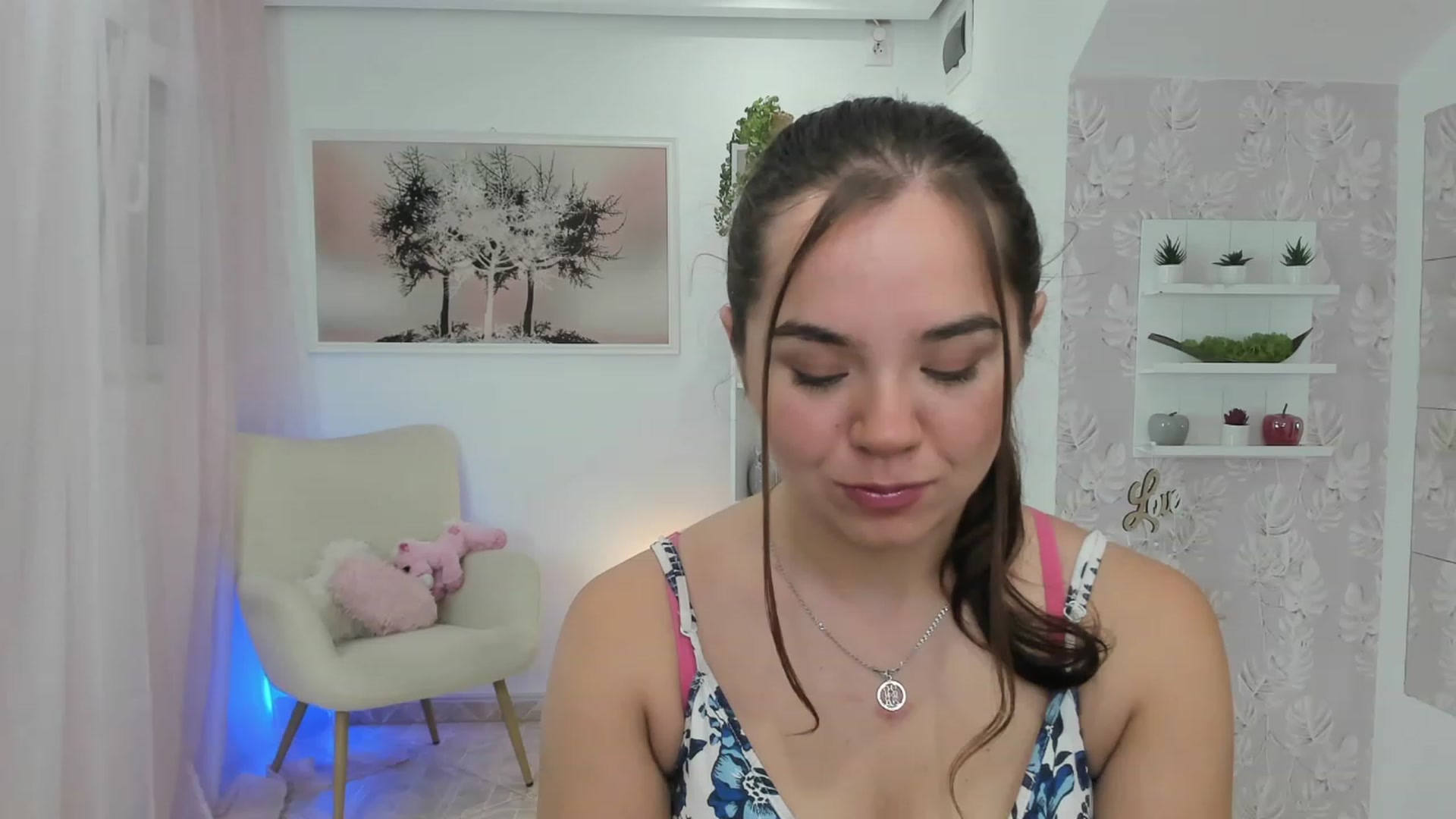 Gallery image thumbnail from Katie_Nice's myfreecams stream on, 07/13/2023, 15:57 image 4 of 20