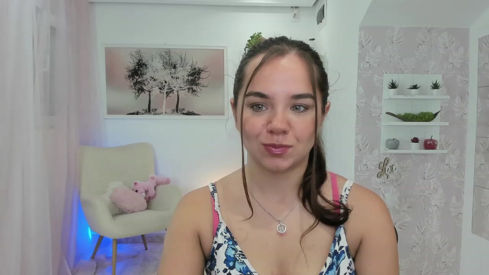 Gallery image thumbnail from Katie_Nice's myfreecams stream on, 07/13/2023, 15:57 image 14 of 20