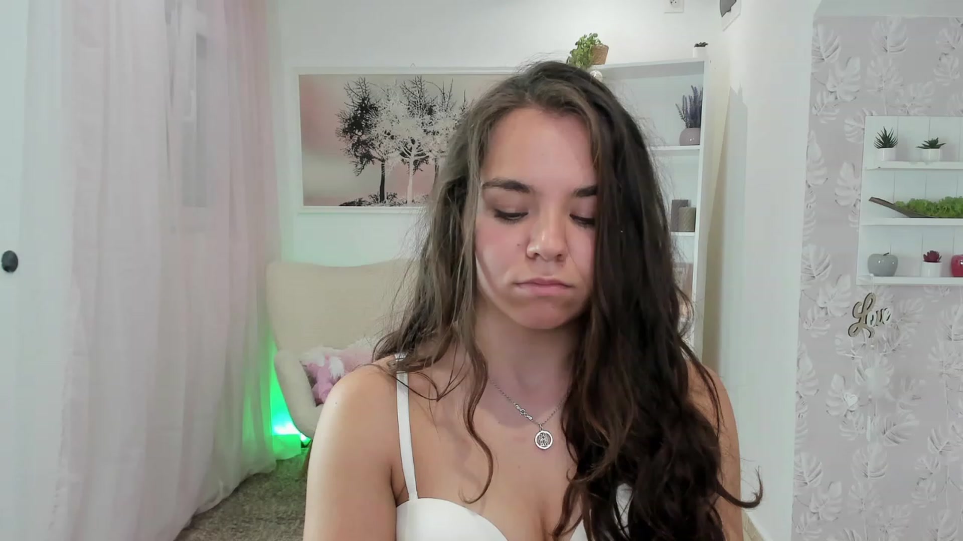 Gallery image thumbnail from Katie_Nice's myfreecams stream on, 07/17/2023, 22:38 image 18 of 20