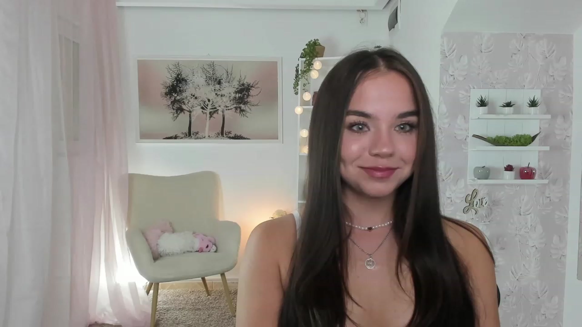 Gallery image thumbnail from Katie_Nice's myfreecams stream on, 07/21/2023, 19:51 image 3 of 20