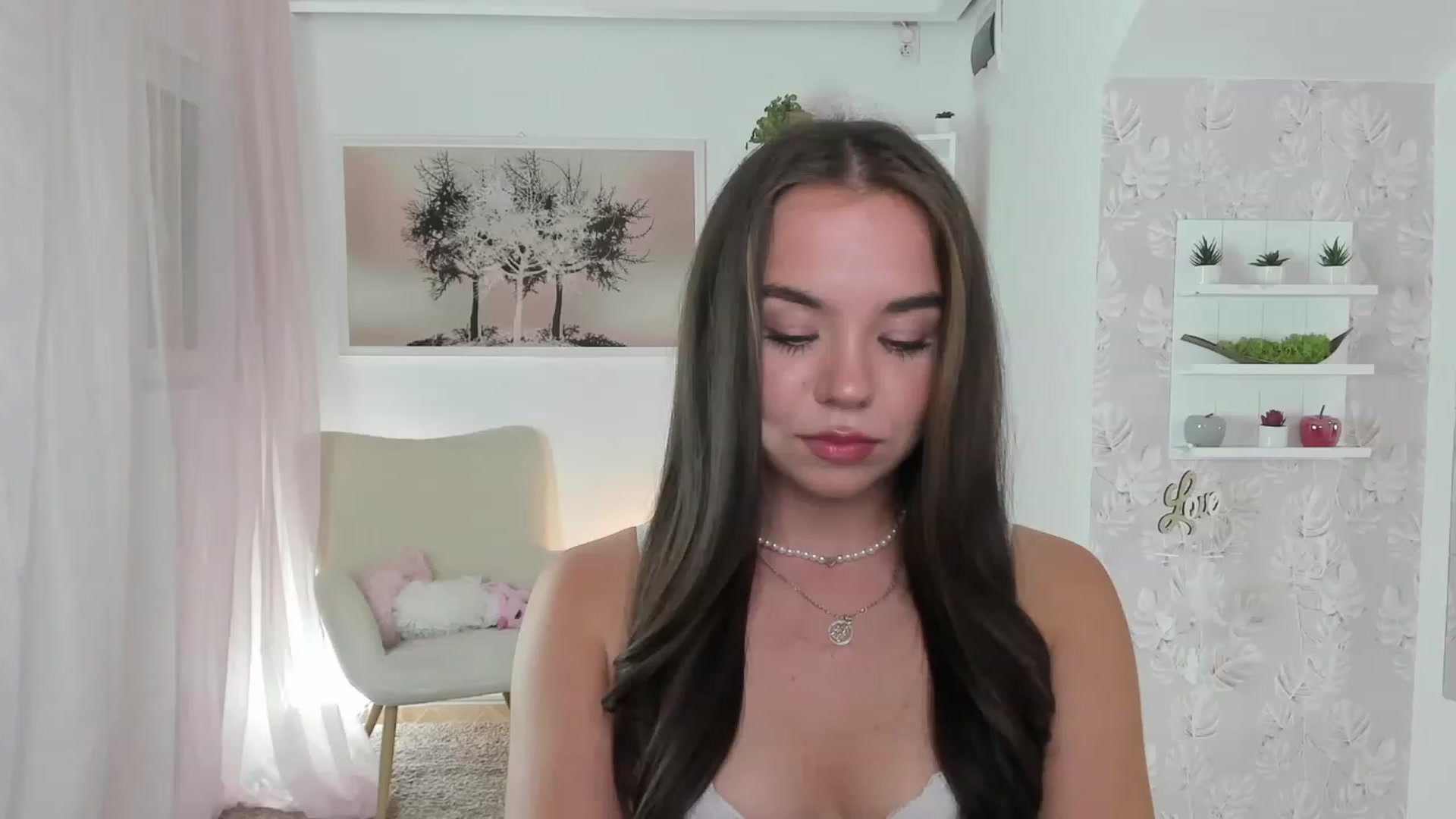 Gallery image thumbnail from Katie_Nice's myfreecams stream on, 07/21/2023, 21:47 image 19 of 20