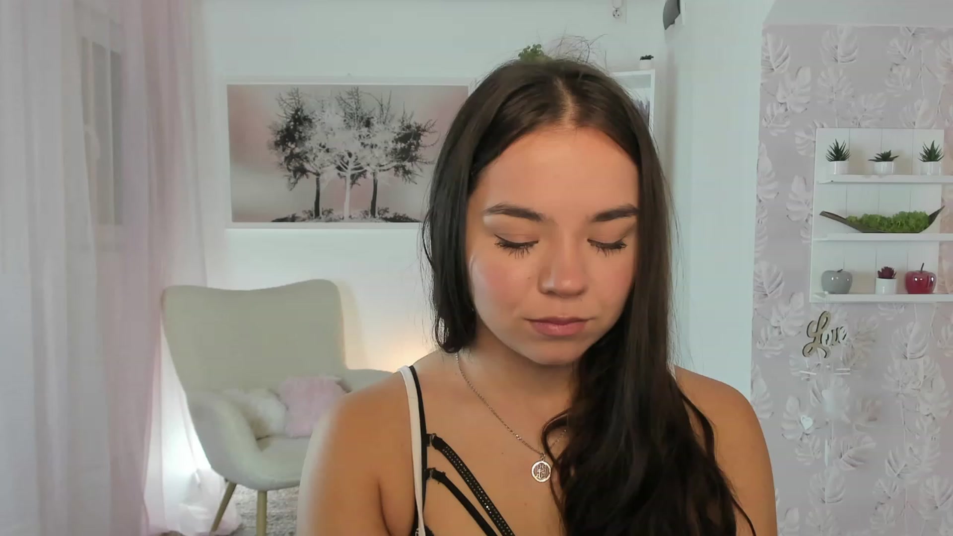 Gallery image thumbnail from Katie_Nice's myfreecams stream on, 07/27/2023, 09:13 image 8 of 20