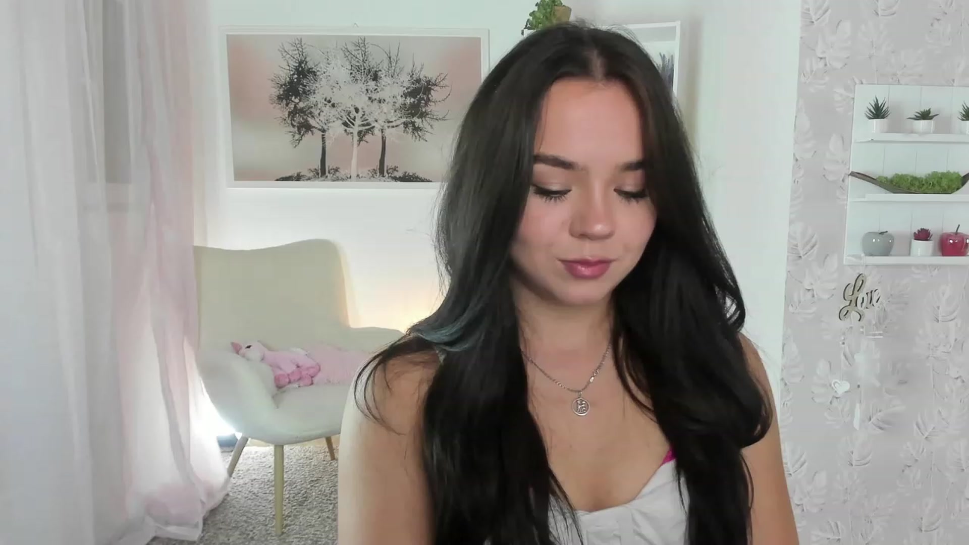 Gallery image thumbnail from Katie_Nice's myfreecams stream on, 08/10/2023, 09:59 image 13 of 20