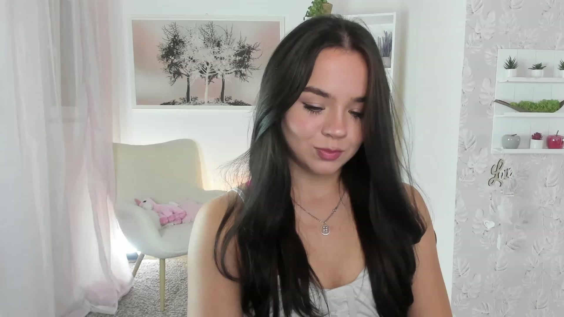 Gallery image thumbnail from Katie_Nice's myfreecams stream on, 08/10/2023, 09:59 image 12 of 20