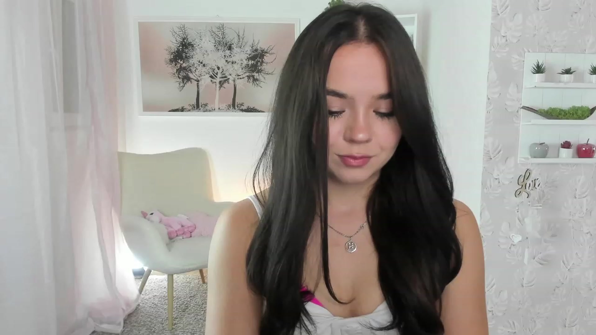 Gallery image thumbnail from Katie_Nice's myfreecams stream on, 08/10/2023, 09:59 image 17 of 20